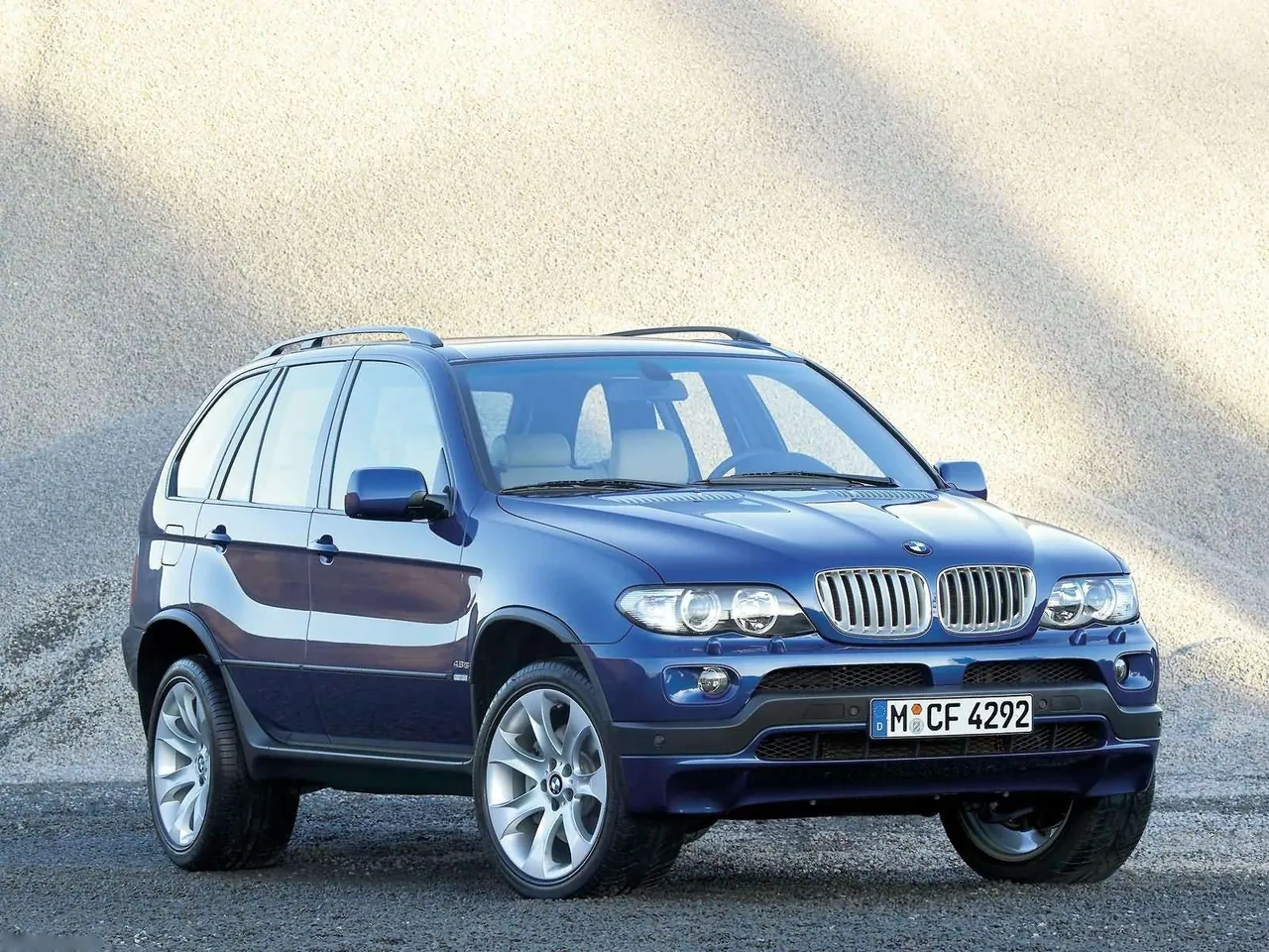 BMW X5 4.8is (2004)