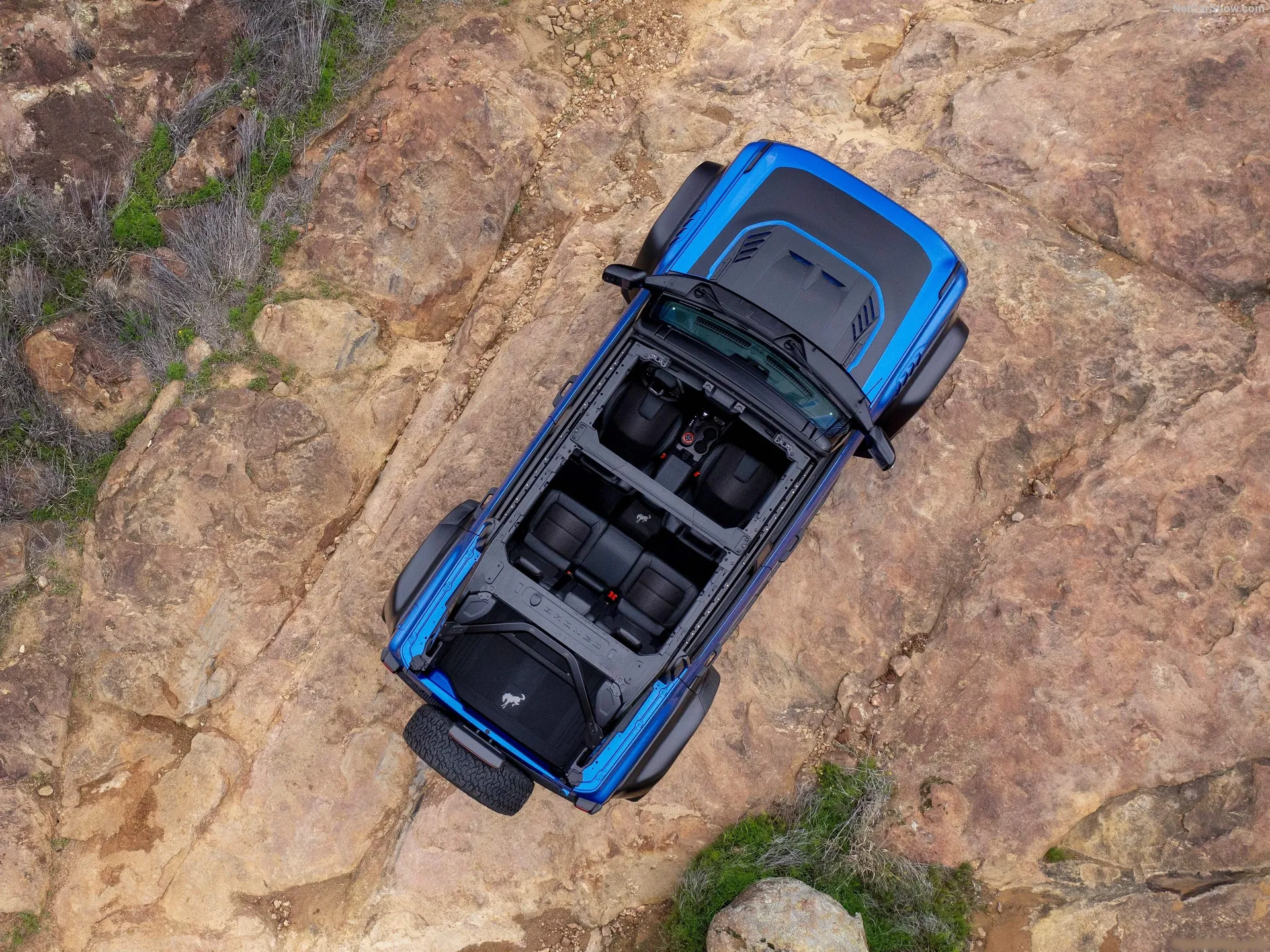 Ford Bronco Raptor Black Appearance Package (2025) – pohled shora