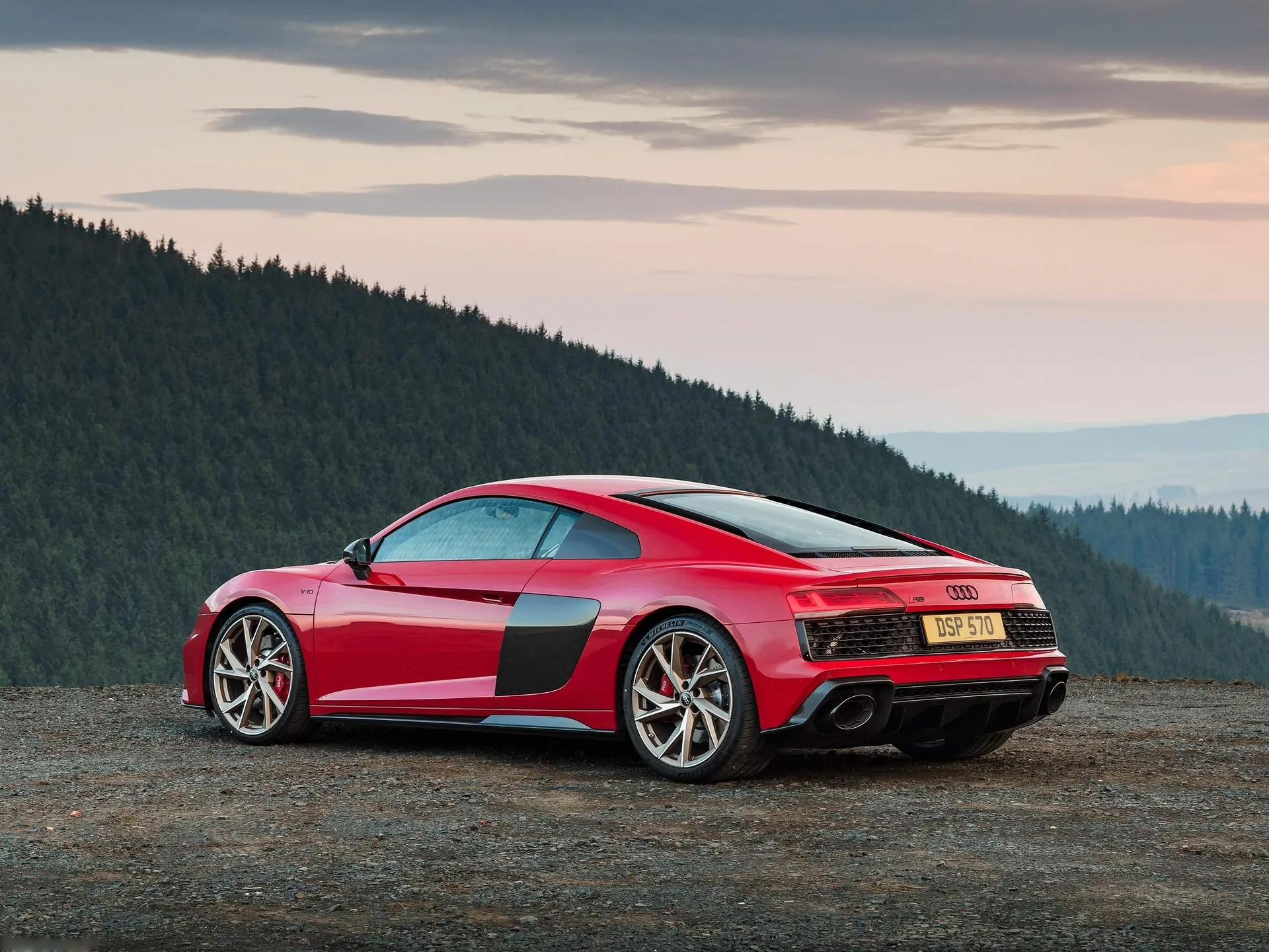 Audi R8 V10 performance RWD [UK] (2022) – zadní tříčtvrteční pohled