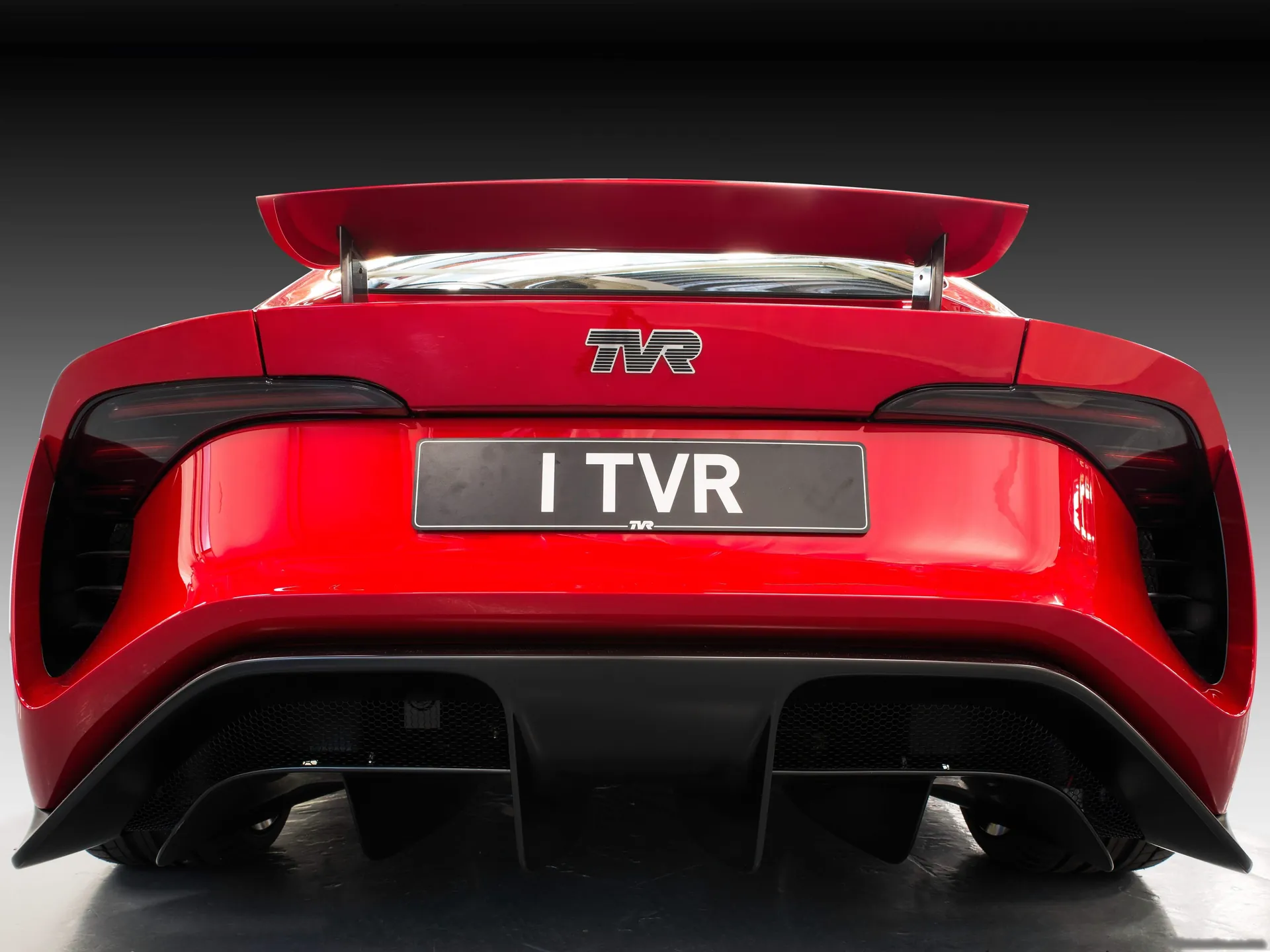 TVR Griffith (2019) – zezadu