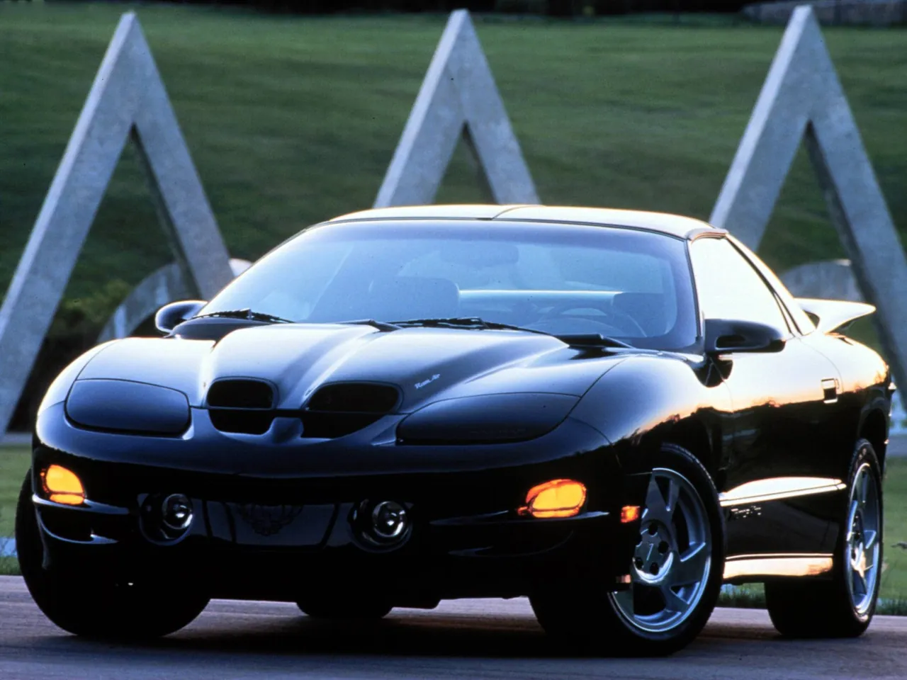 Pontiac Firebird (2000)