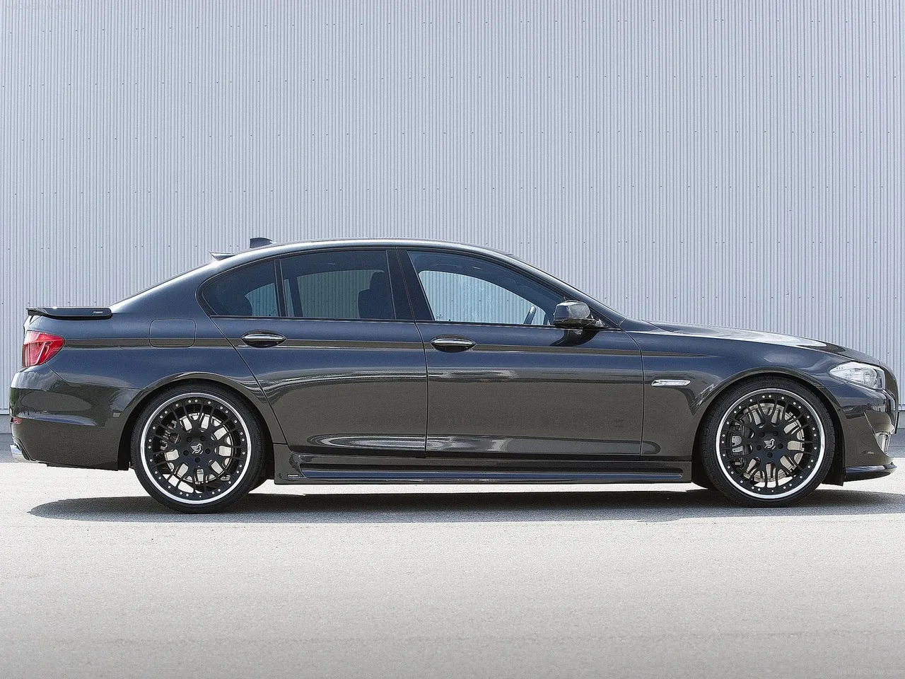 Hamann BMW 5-Series F10 (2011) – boční profil