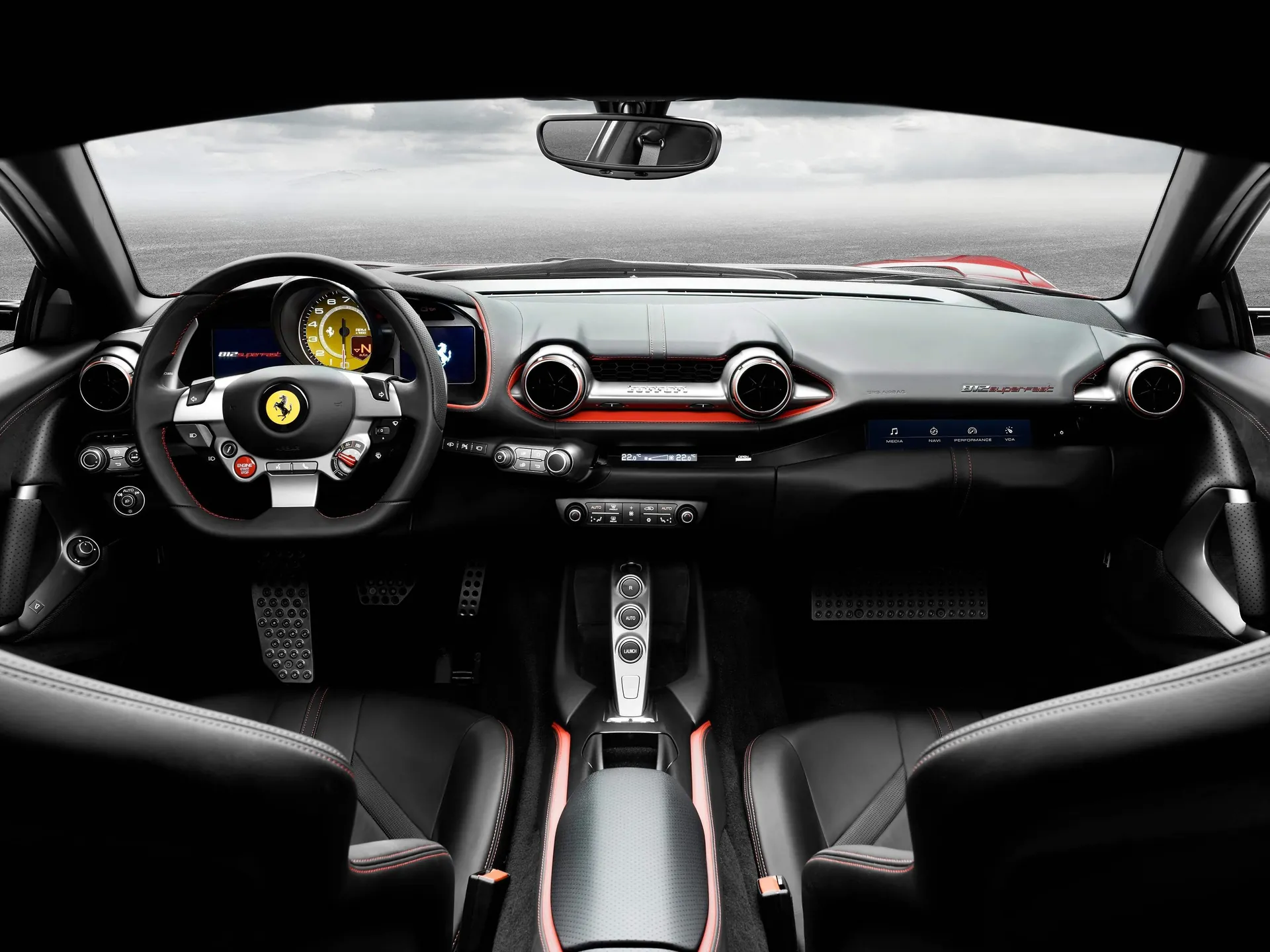 Ferrari 812 Superfast (2018) - Interior