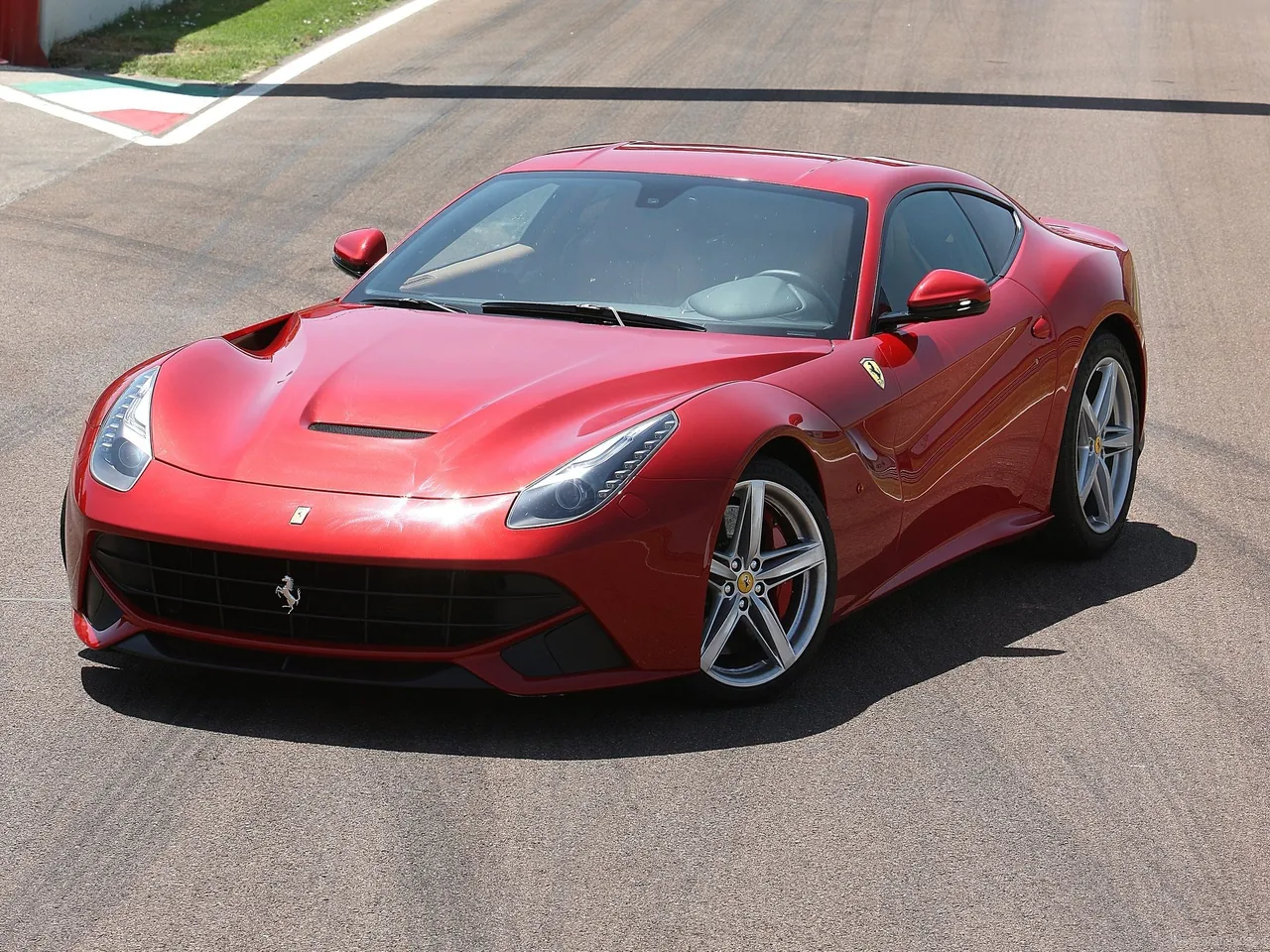 Ferrari F12berlinetta (2013)