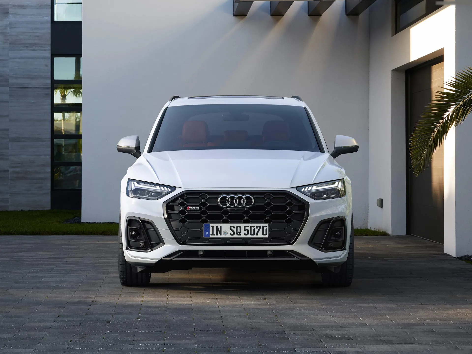 Audi SQ5 TDI (2021) - Front