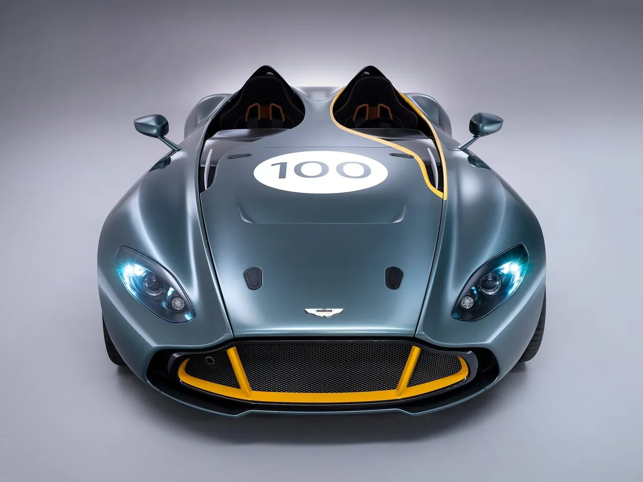 Aston Martin CC100 Speedster Concept (2013) – zepředu