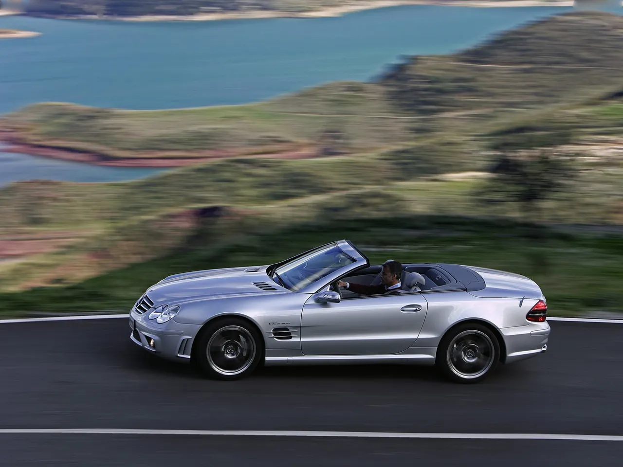 Mercedes-Benz SL 65 AMG (2006) - Side Profile