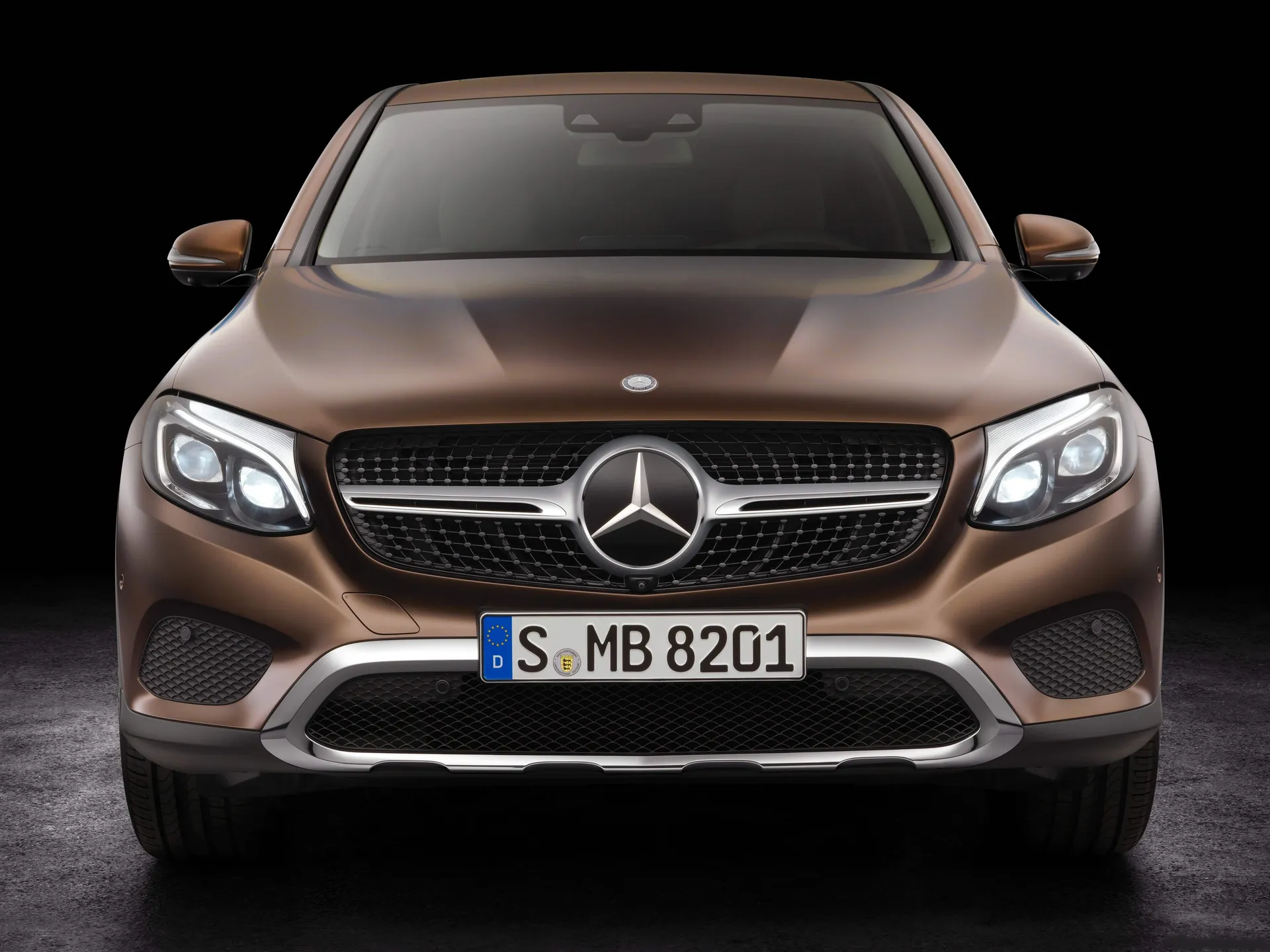 Mercedes-Benz GLC Coupe (2017) - Front