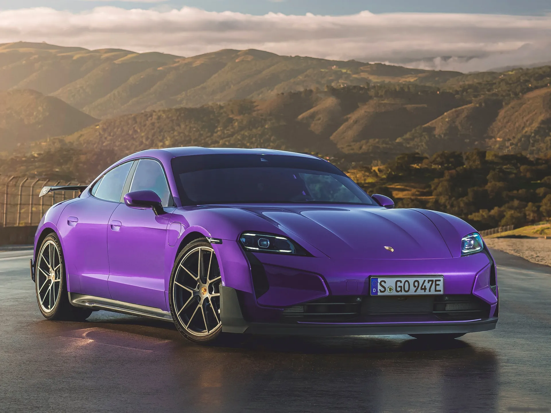 Porsche Taycan Turbo GT (2025)