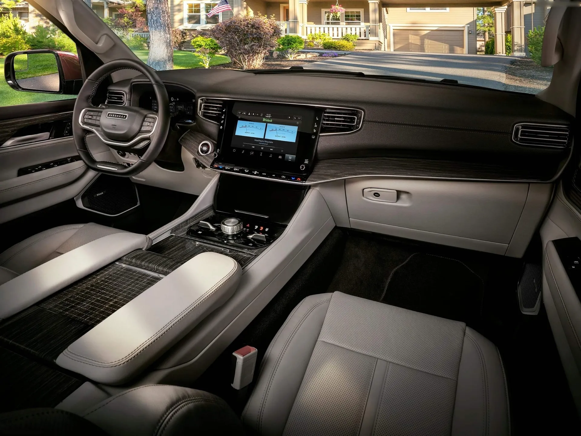 Jeep Wagoneer L (2023) – interiér