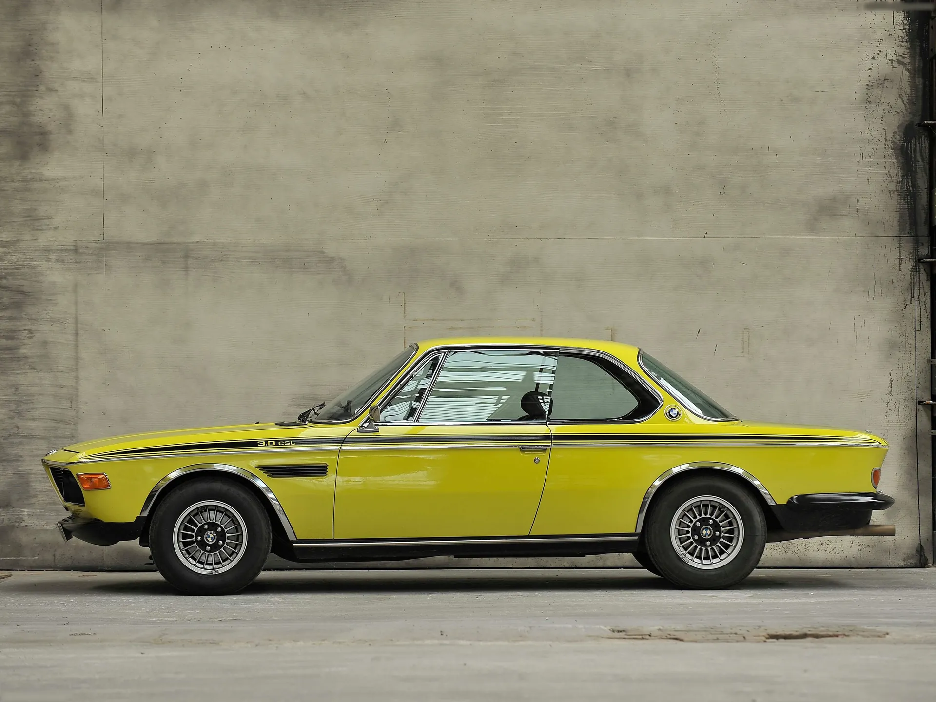 BMW 3.0 CSL (1972) – boční profil