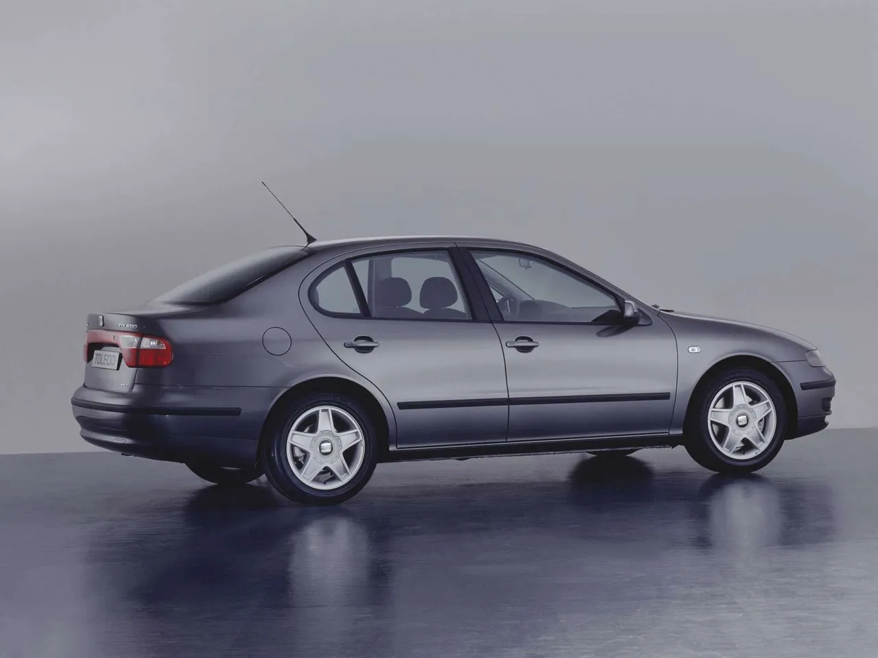Seat Toledo (1998) – zadní pohled
