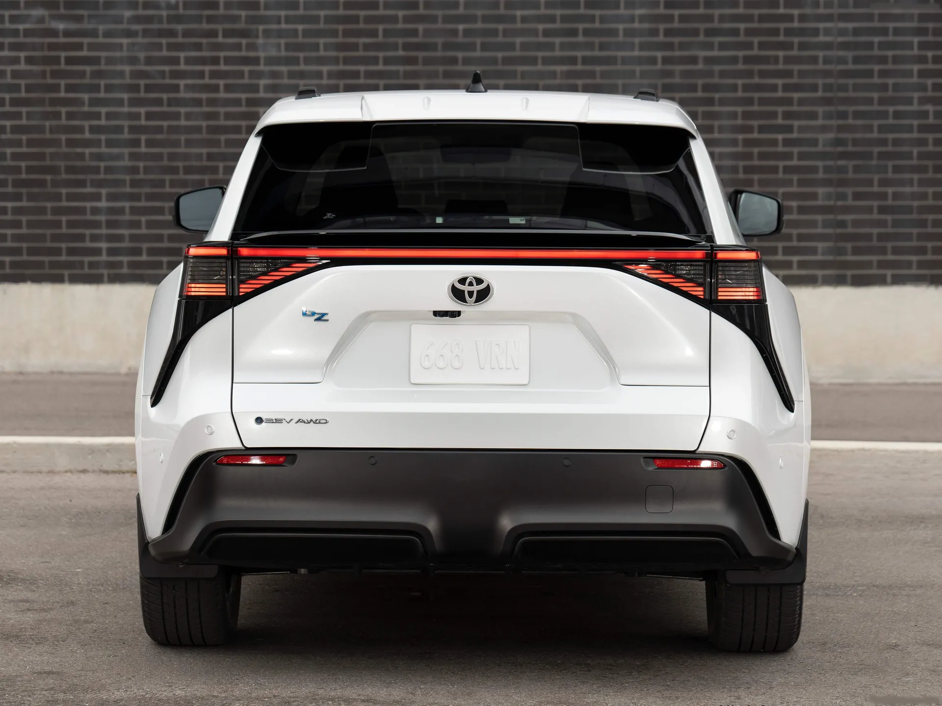 Toyota bZ (2026) – zezadu