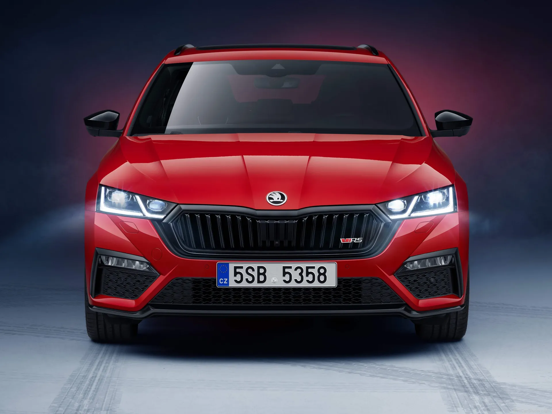 Skoda Octavia RS iV Combi (2020) – zepředu