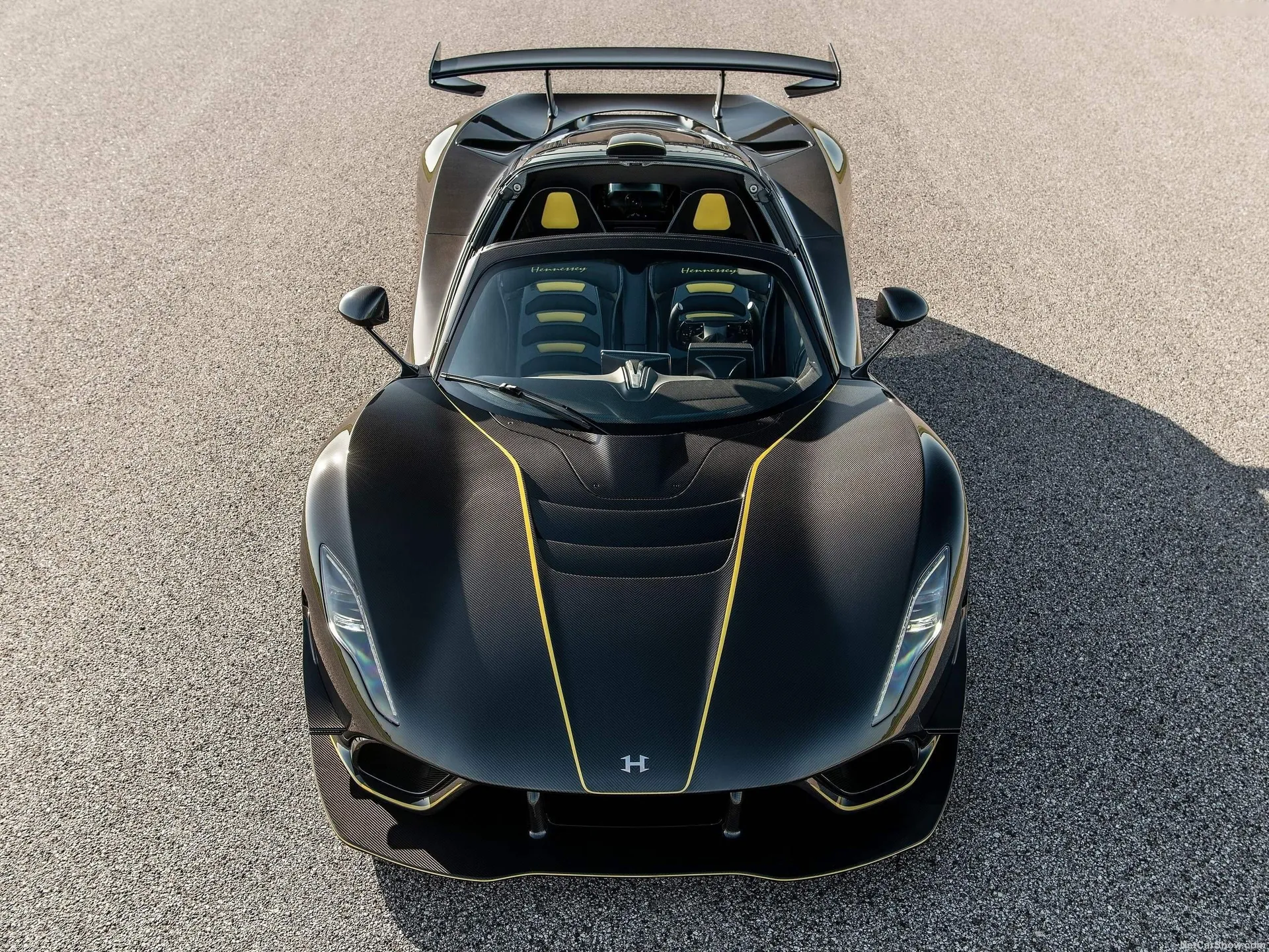 Hennessey Venom F5 Revolution Roadster (2023) – zepředu