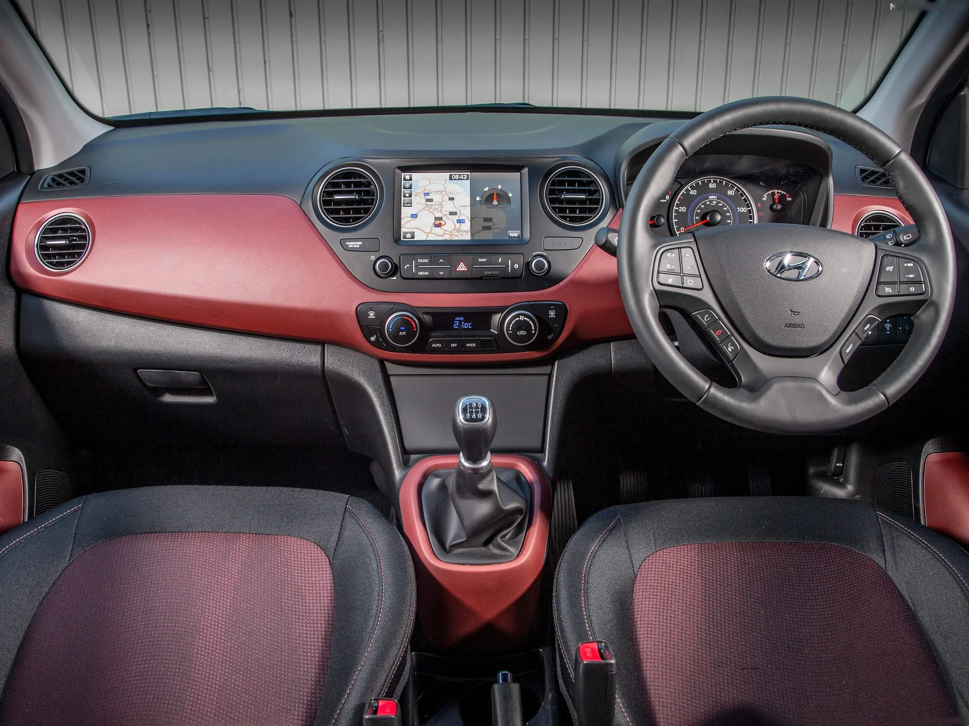 Hyundai i10 (2017) – interiér