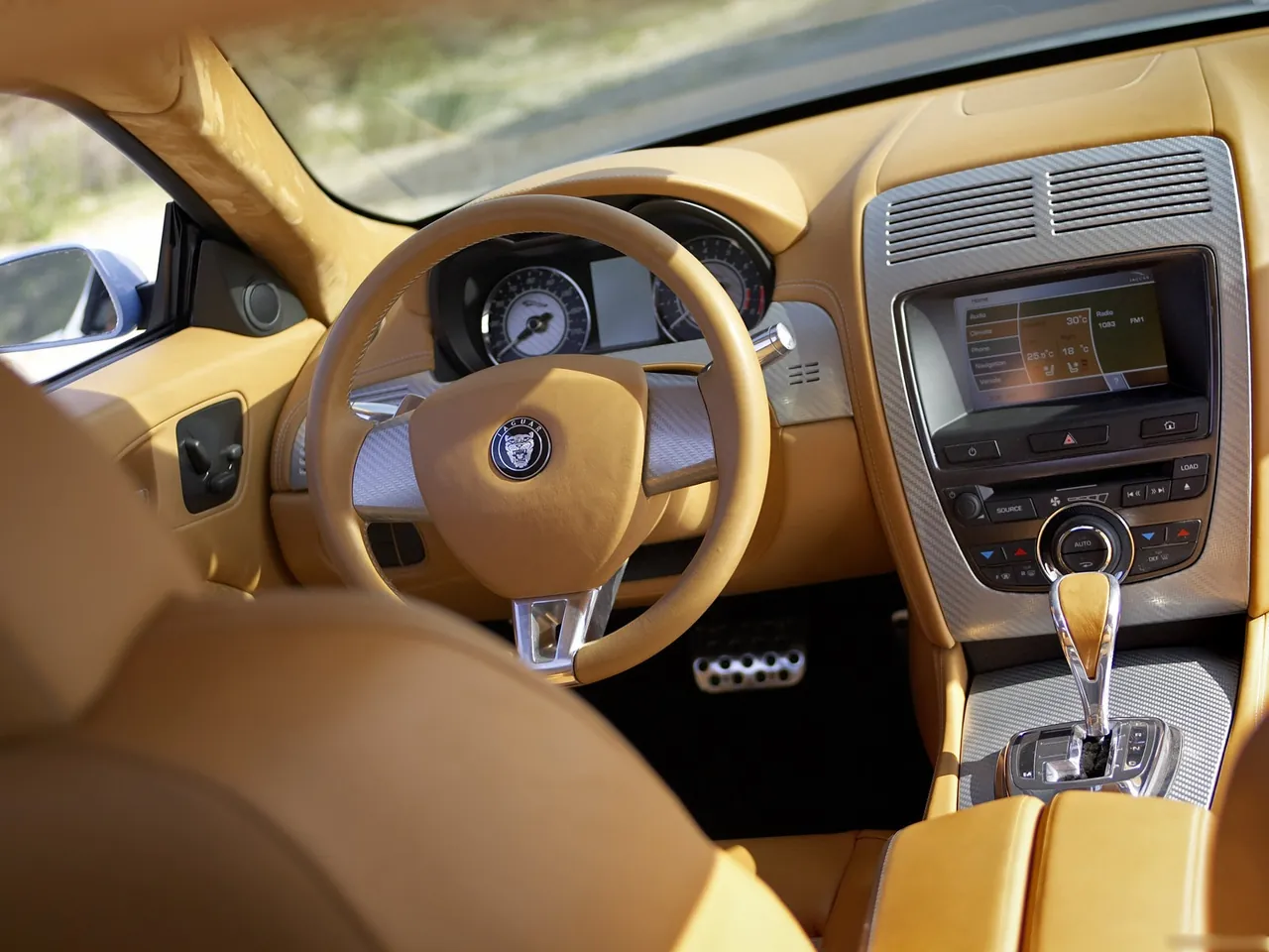 Jaguar Advanced Lightweight Coupe Concept (2005) – interiér
