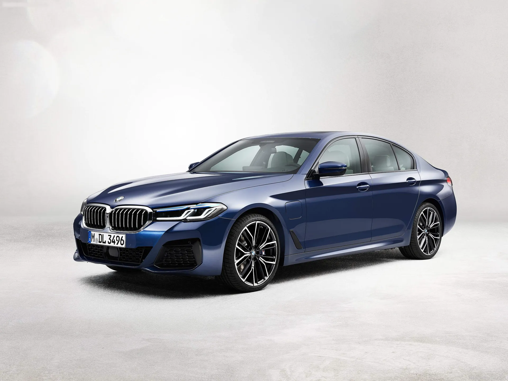 BMW 5-Series (2021)