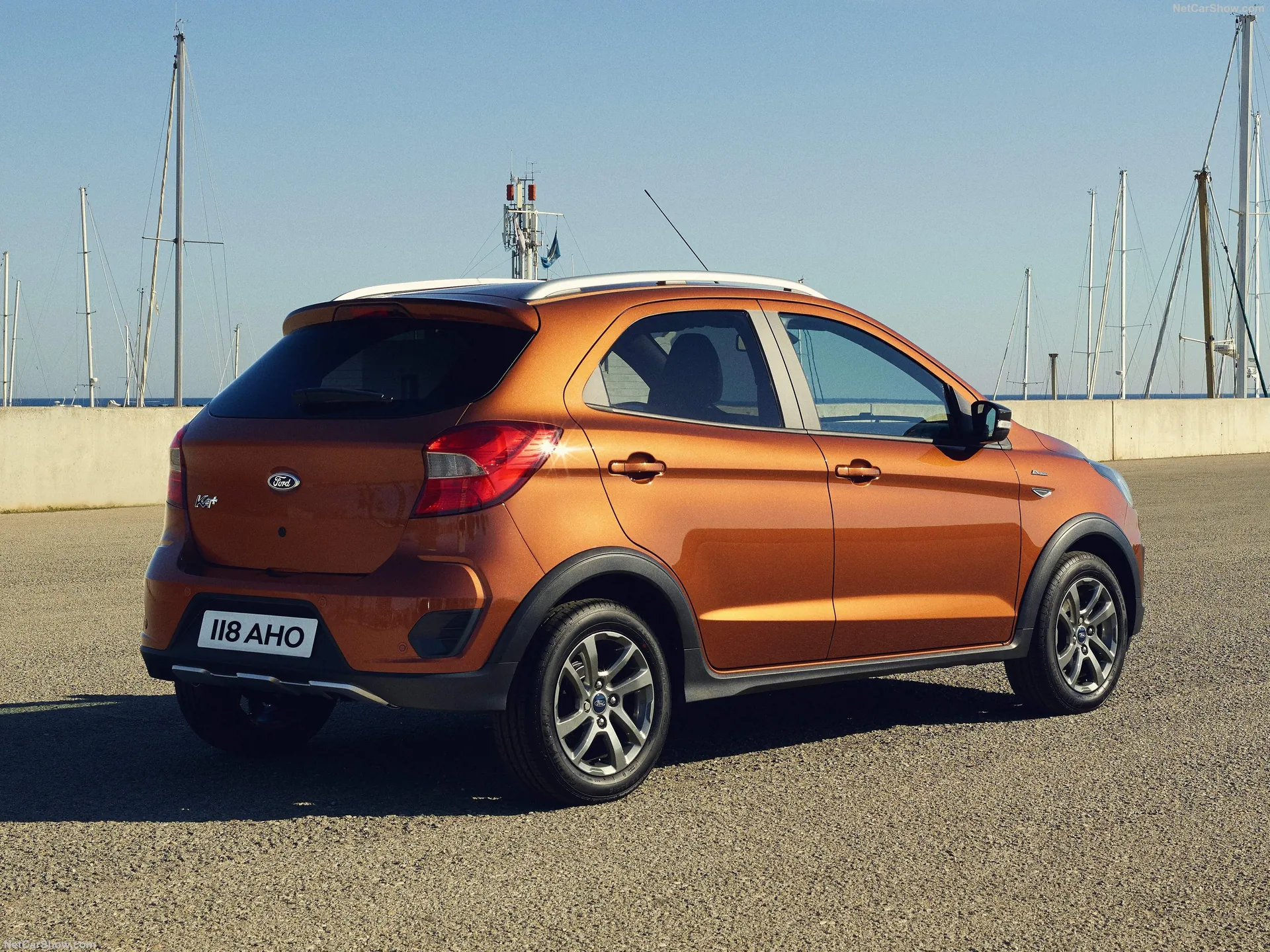 Ford Ka plus Active (2019) - Rear Three-Quarter