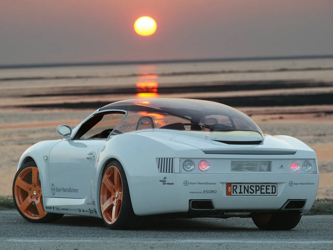 Rinspeed zaZen Concept (2006) – zadní tříčtvrteční pohled