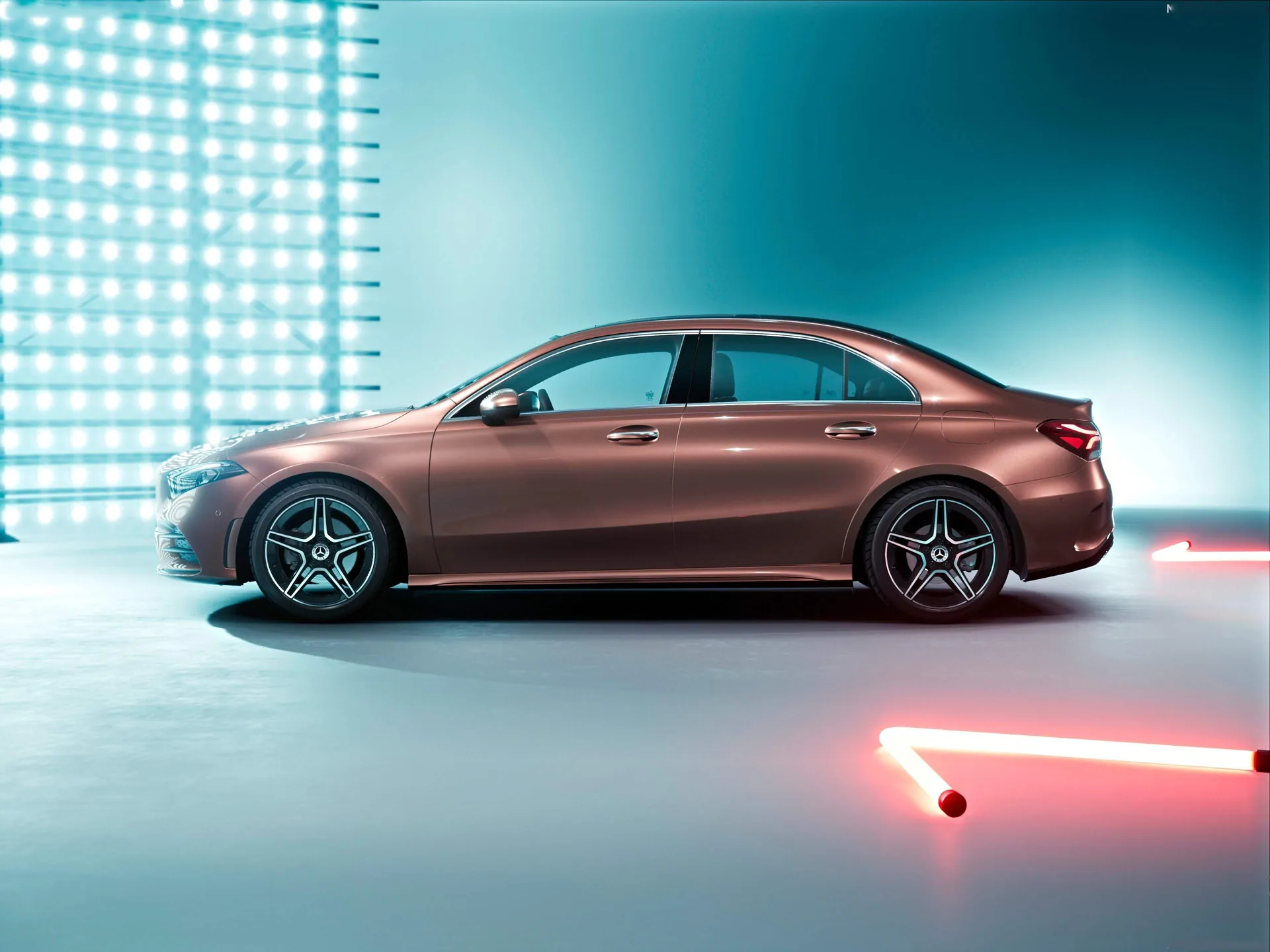 Mercedes-Benz A-Class L Sedan [CN] (2019) – boční profil