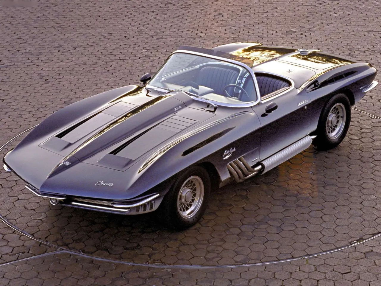 Chevrolet Corvette Mako Shark Concept (1961)