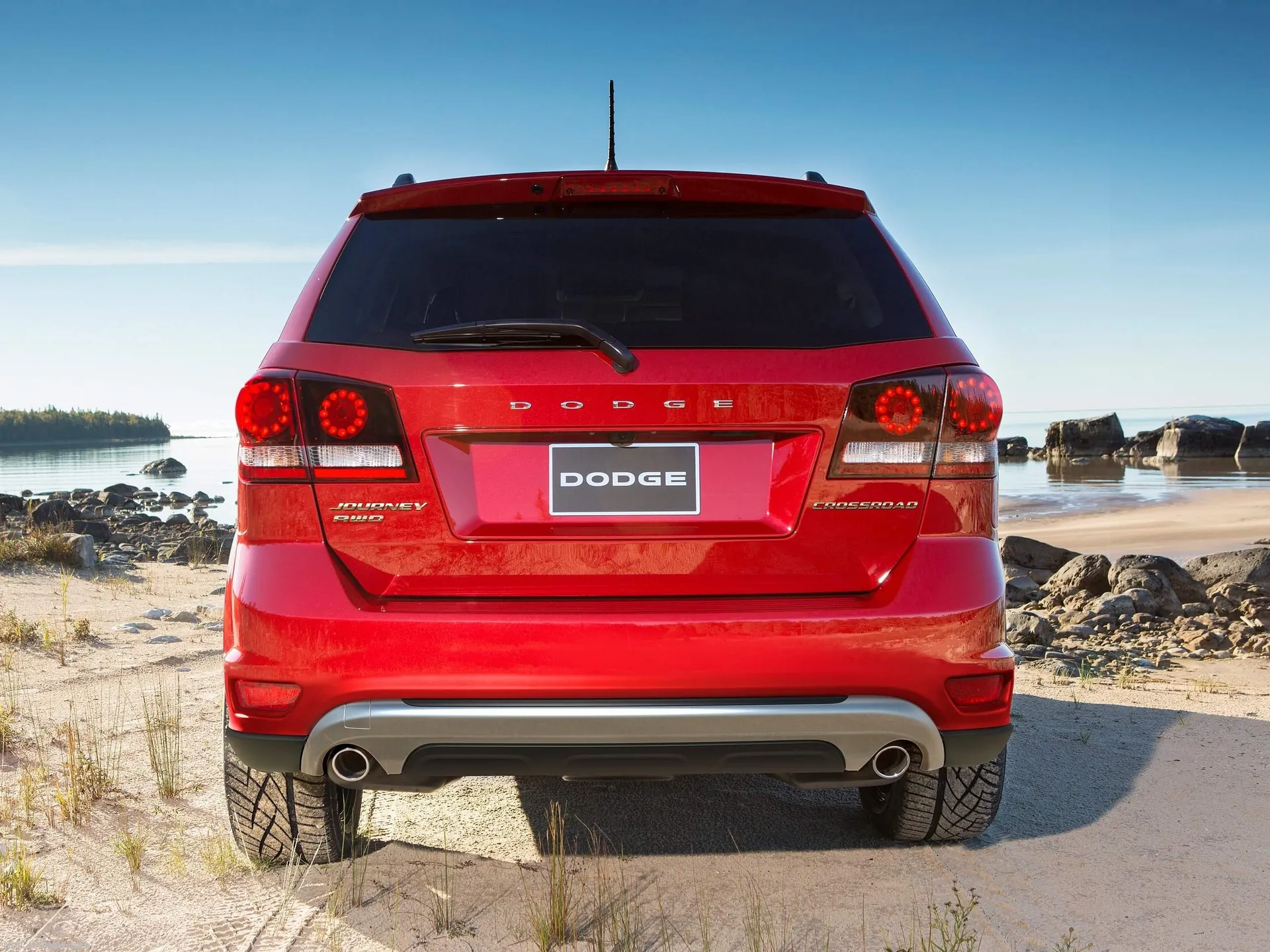 Dodge Journey Crossroad (2015) – zezadu