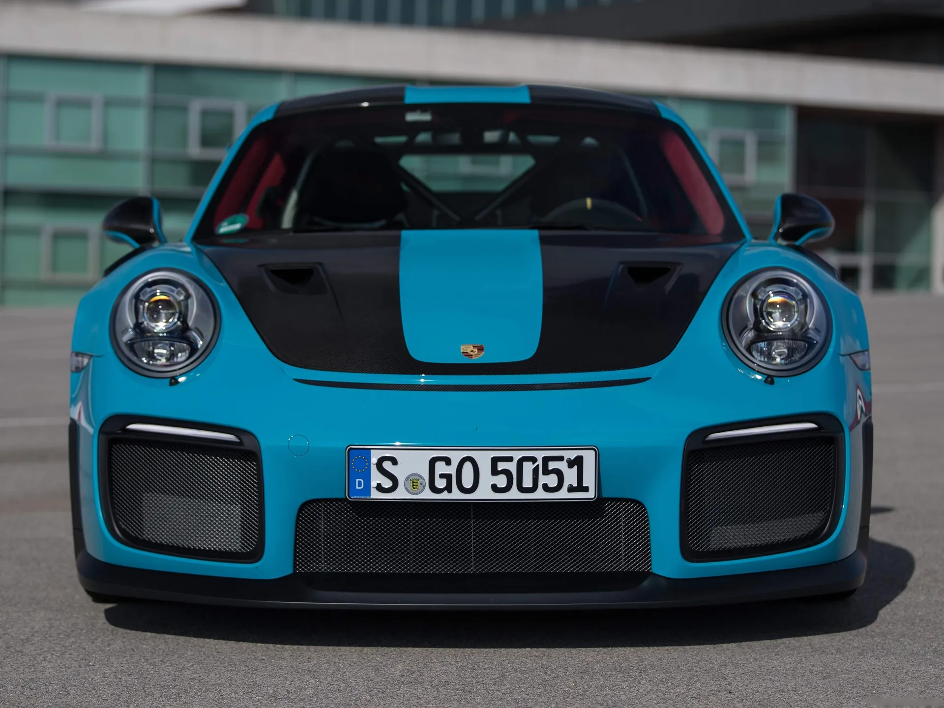 Porsche 911 GT2 RS (2018) – zepředu