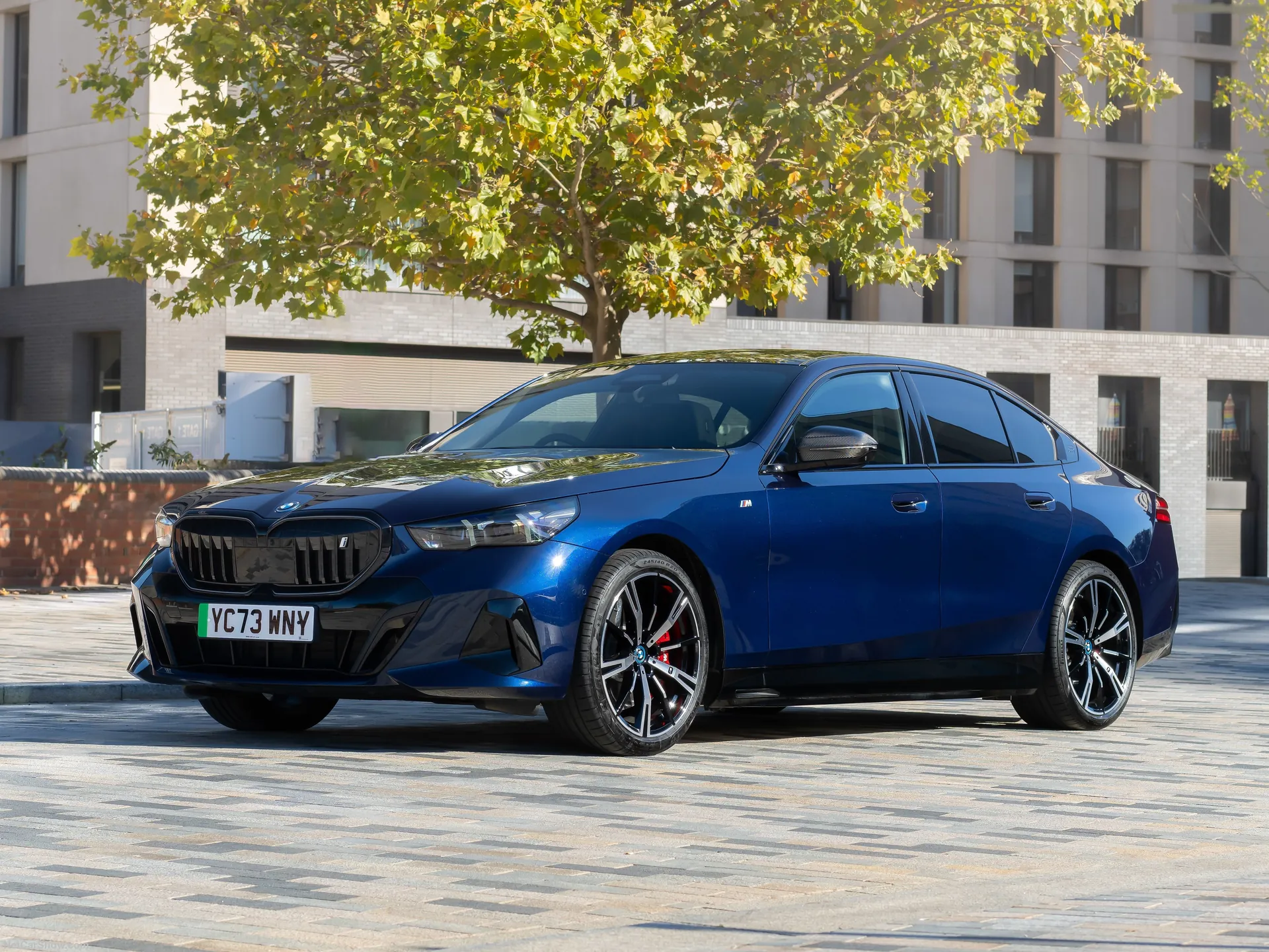 BMW i5 [UK] (2024)
