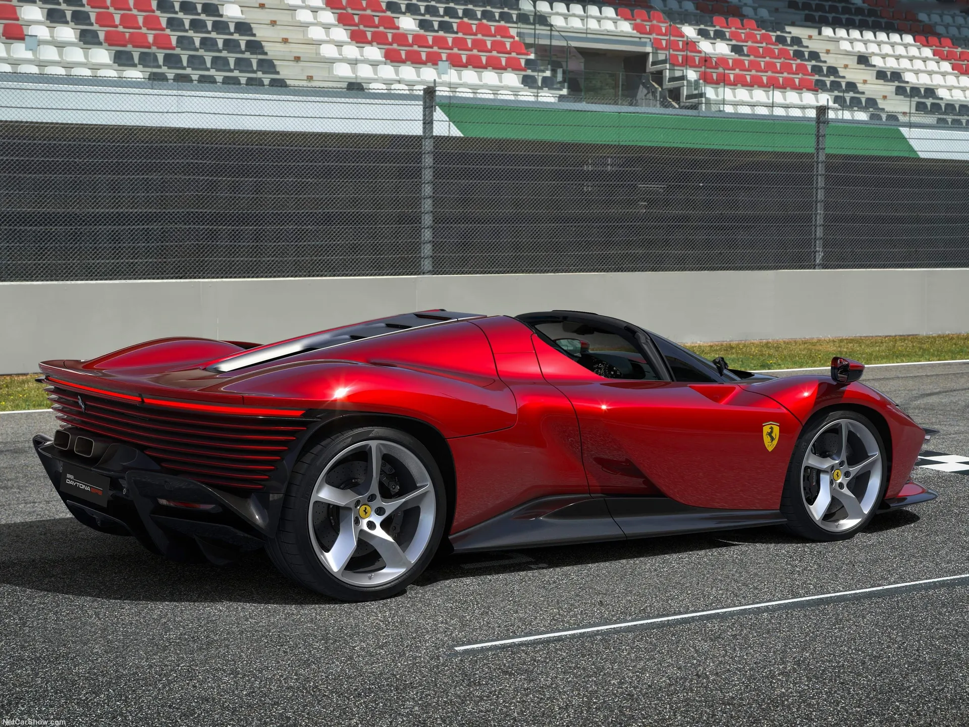 Ferrari Daytona SP3 (2022) – zadní pohled