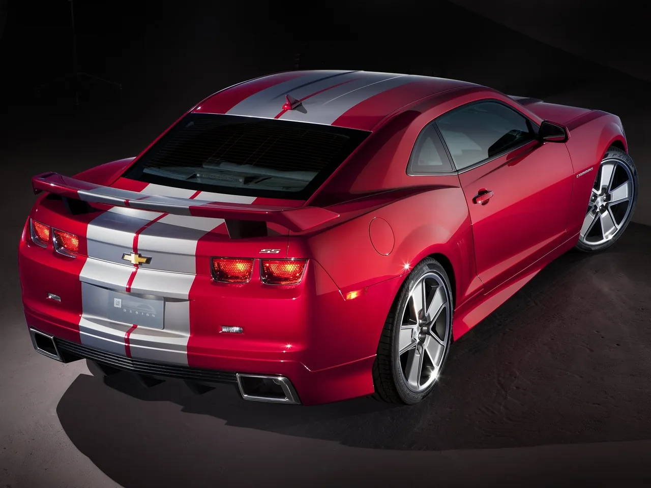 Chevrolet Camaro Red Flash Concept (2010) – zadní tříčtvrteční pohled
