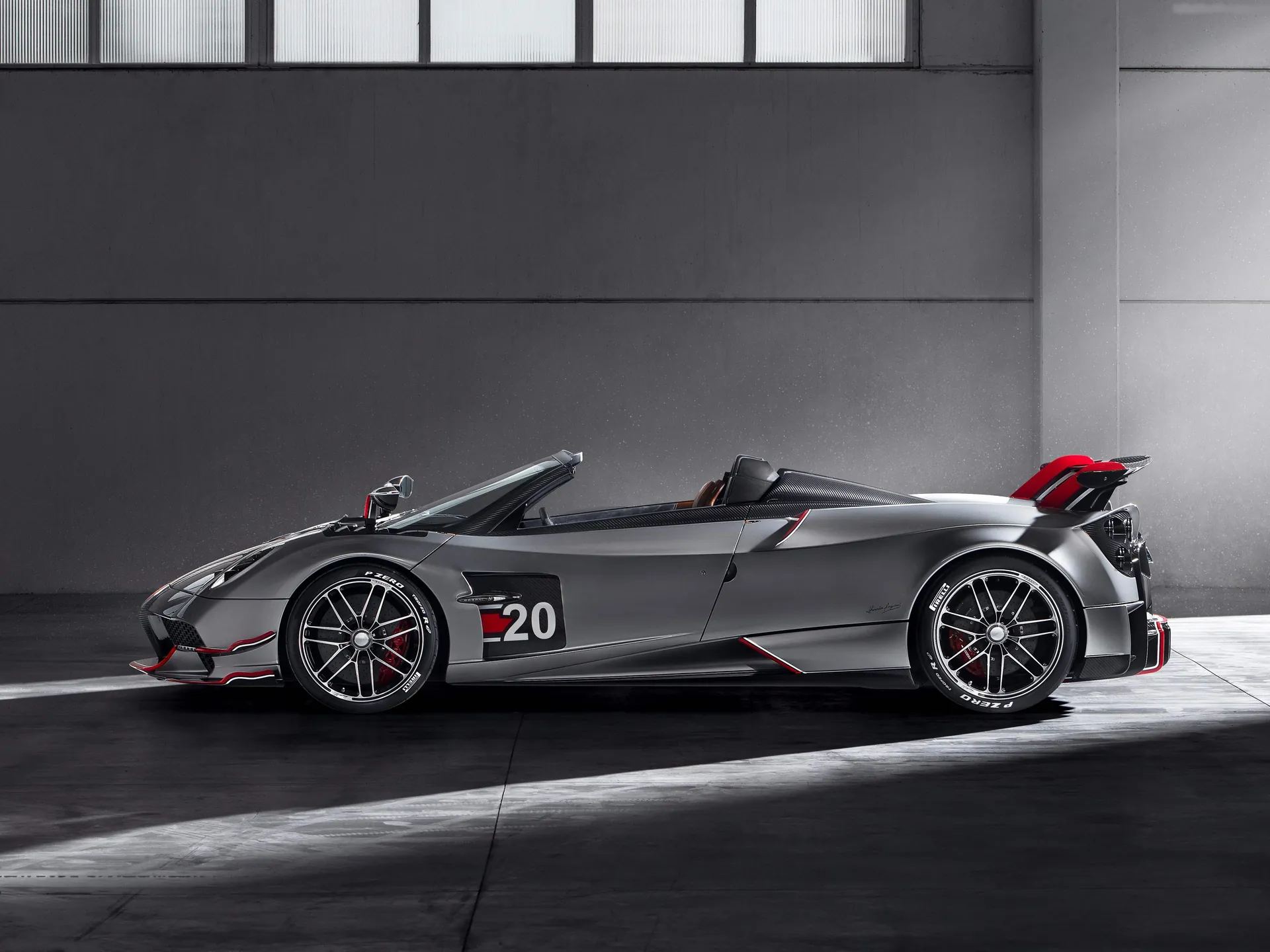 Pagani Huayra Roadster BC (2020) – boční profil