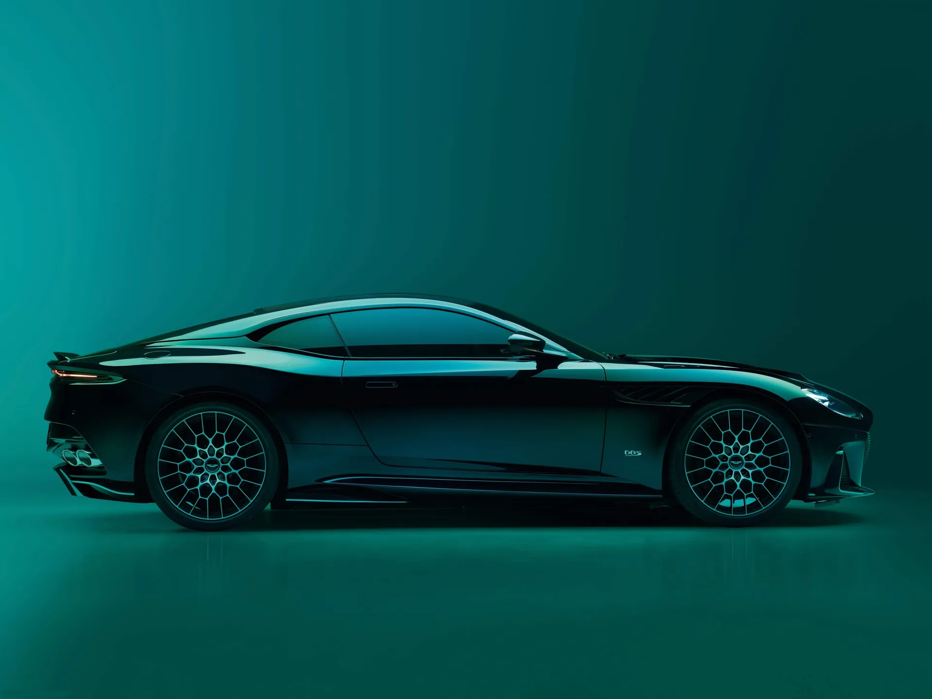Aston Martin DBS770 Ultimate (2024) - Side Profile