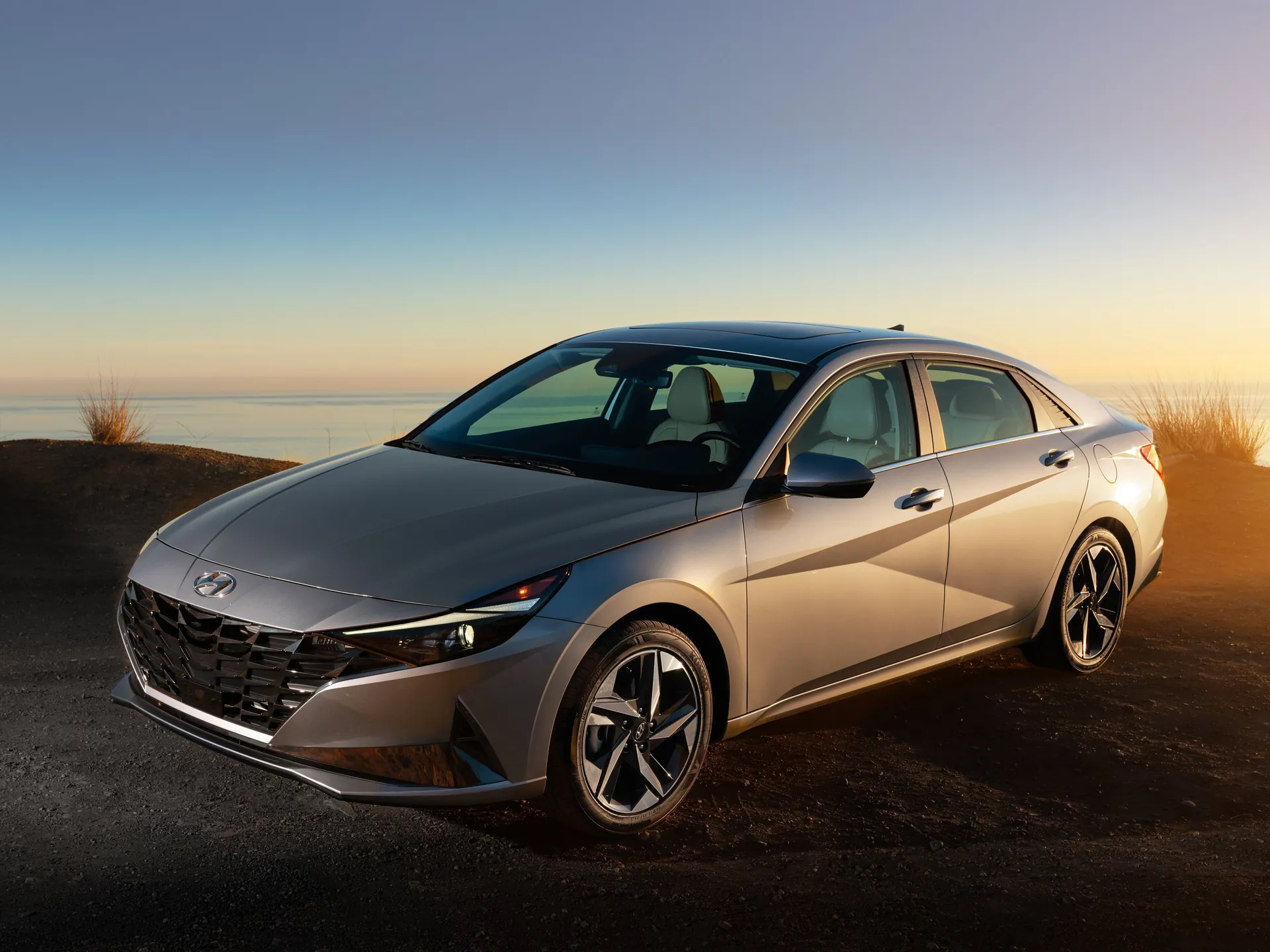 Hyundai Elantra (2021)