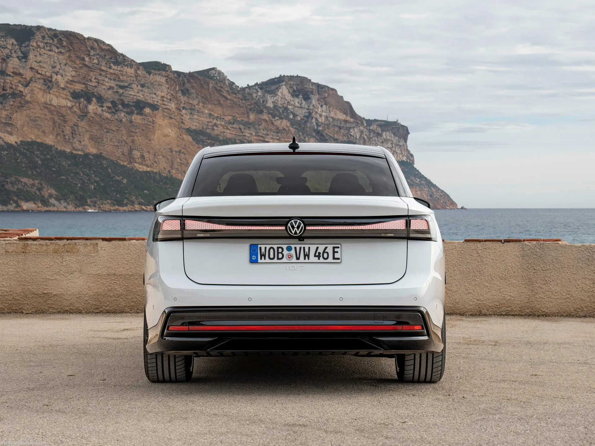 Volkswagen ID.7 (2024) – zezadu