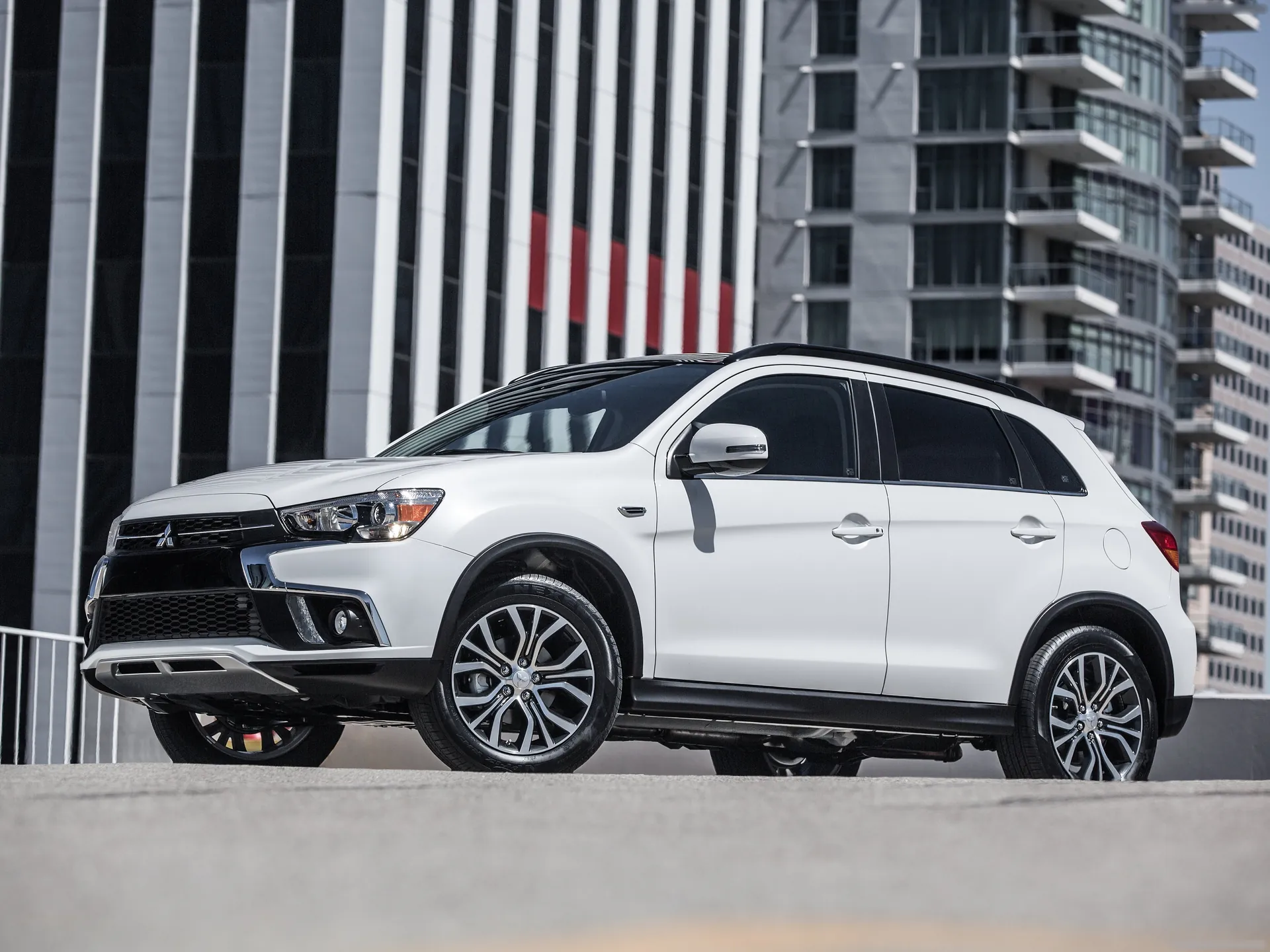 Mitsubishi Outlander Sport (2018)