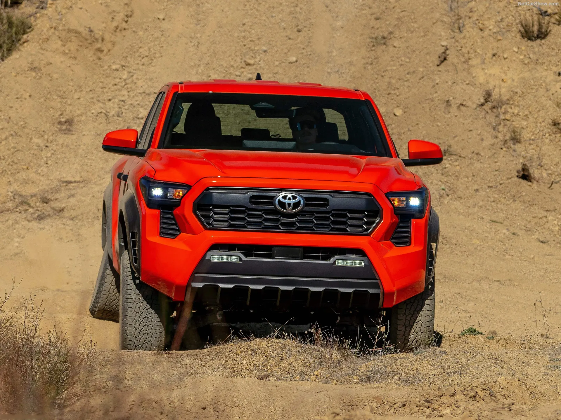 Toyota Tacoma TRD Off-Road (2024) – zepředu