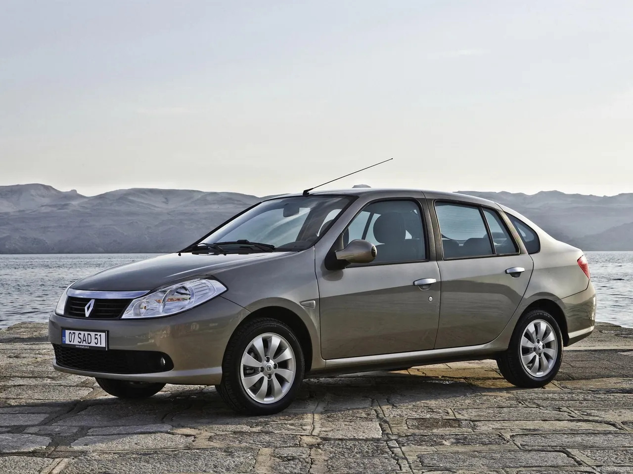 Renault Symbol (2009)