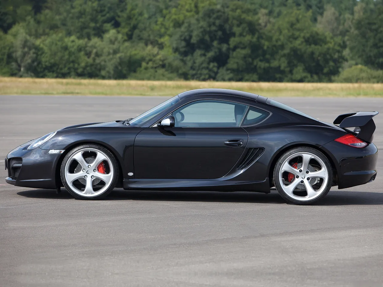 TechArt Porsche Cayman (2010) – boční profil