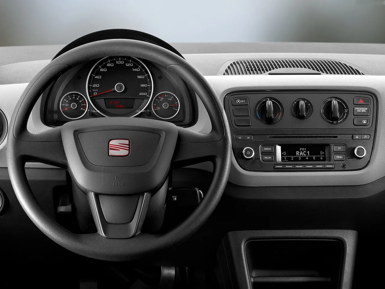 Seat Mii Ecofuel (2014) – interiér