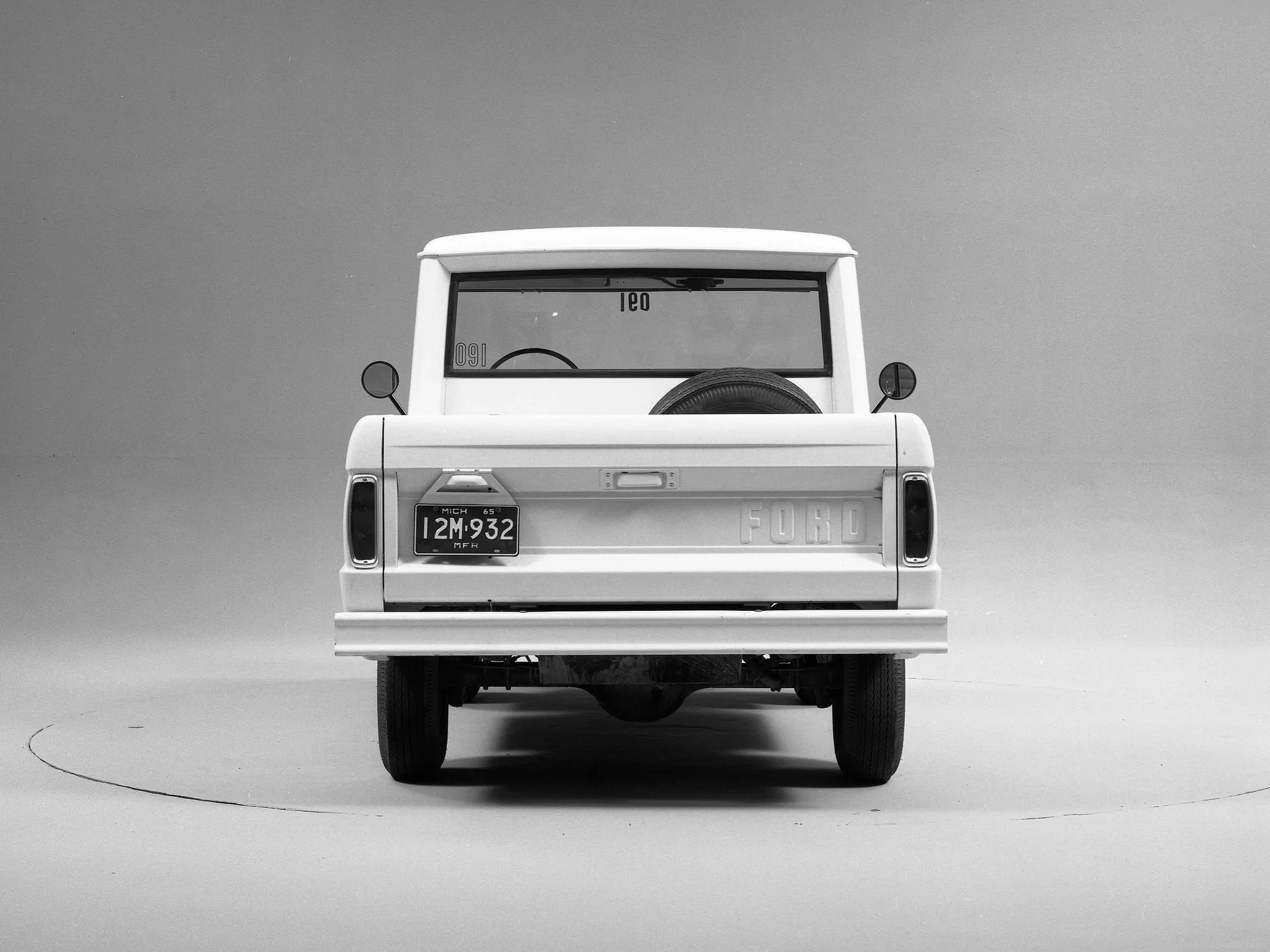 Ford Bronco Pickup (1966) – zezadu