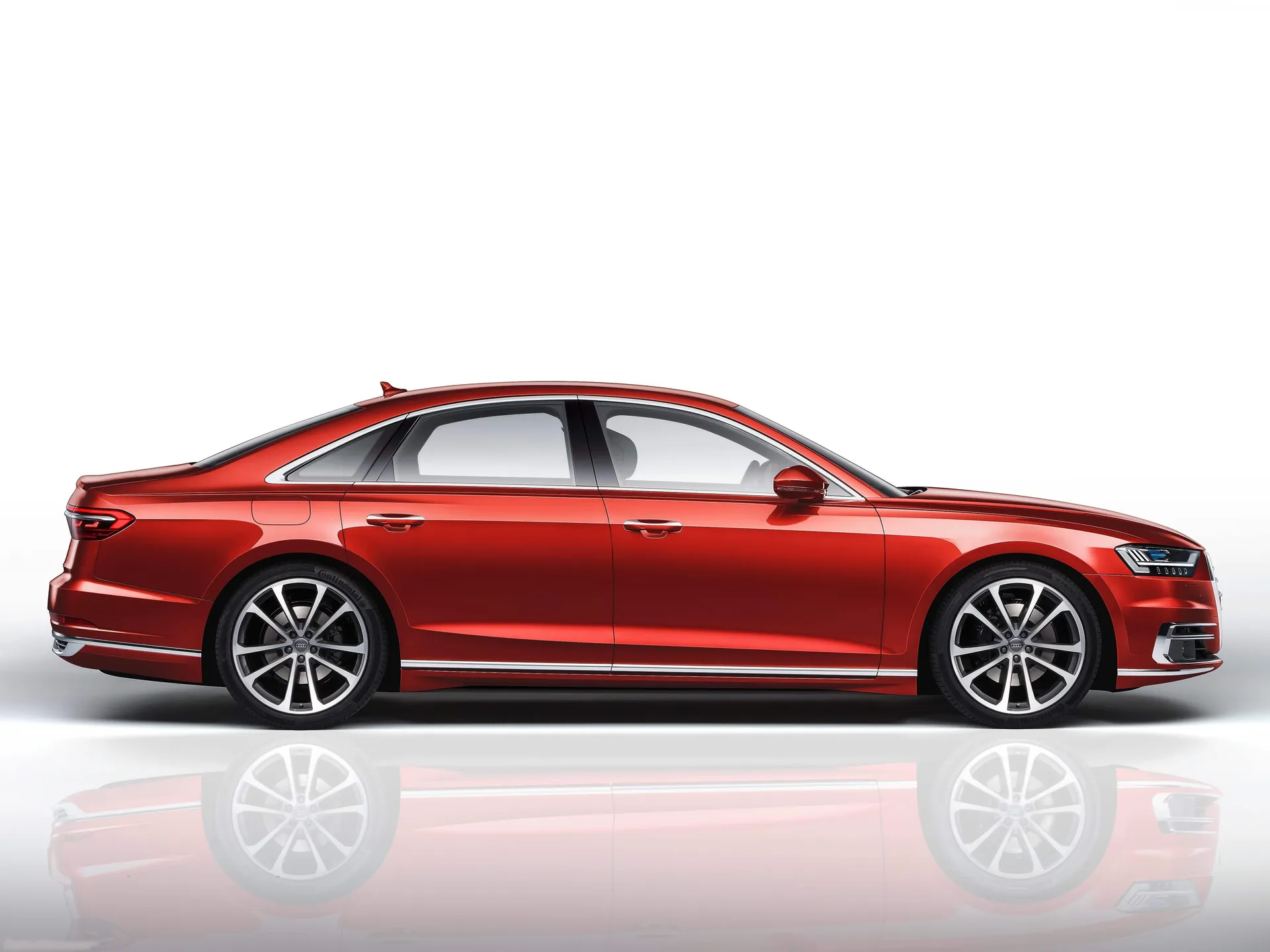 Audi A8 (2018) – boční profil