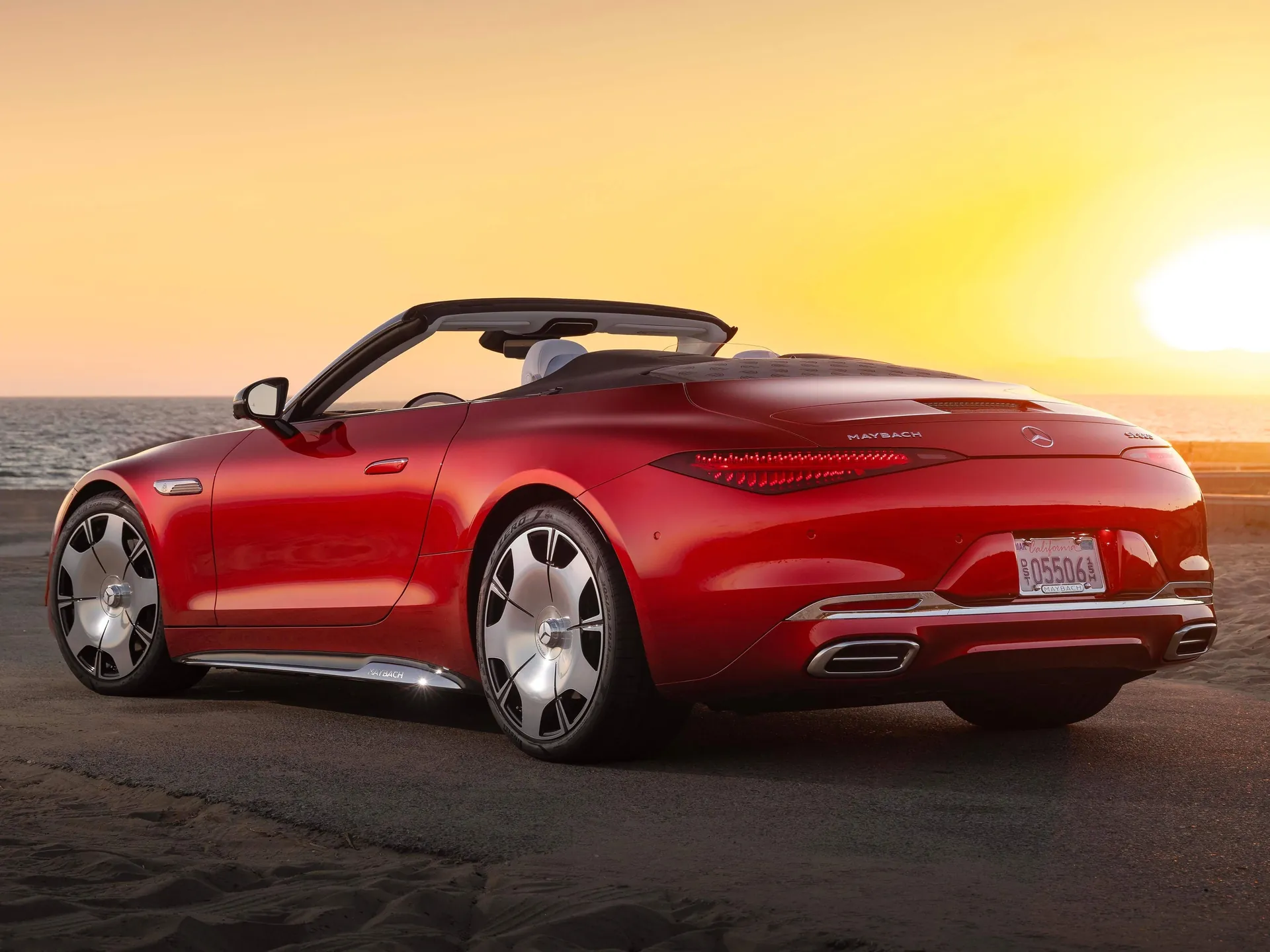 Mercedes-Benz SL Monogram Maybach (2025) – zadní tříčtvrteční pohled