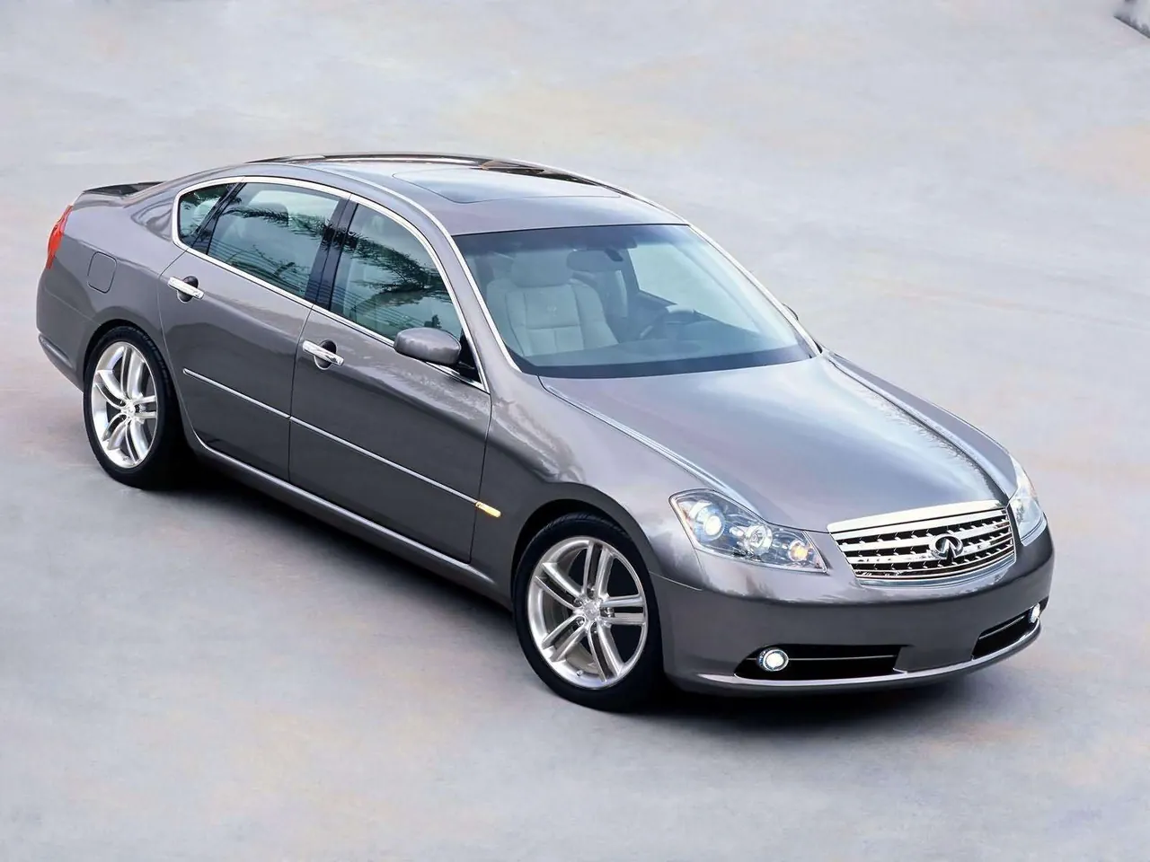 Infiniti M45 Concept (2004)