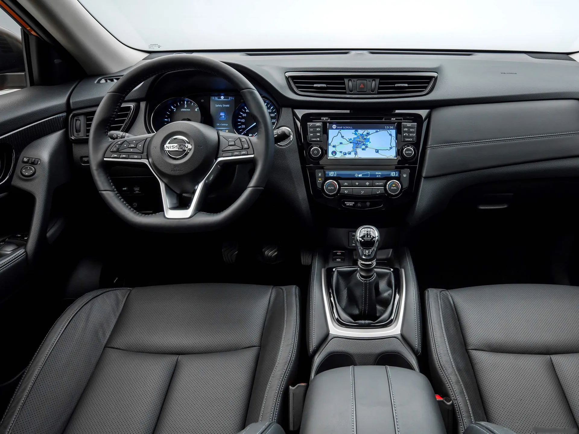 Nissan X-Trail (2018) – interiér