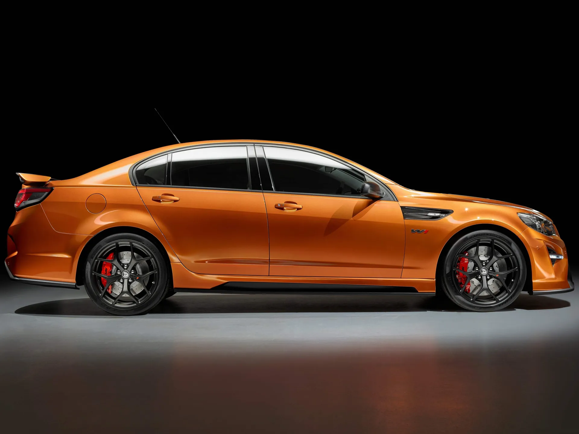 HSV GTSR W1 (2017) – boční profil