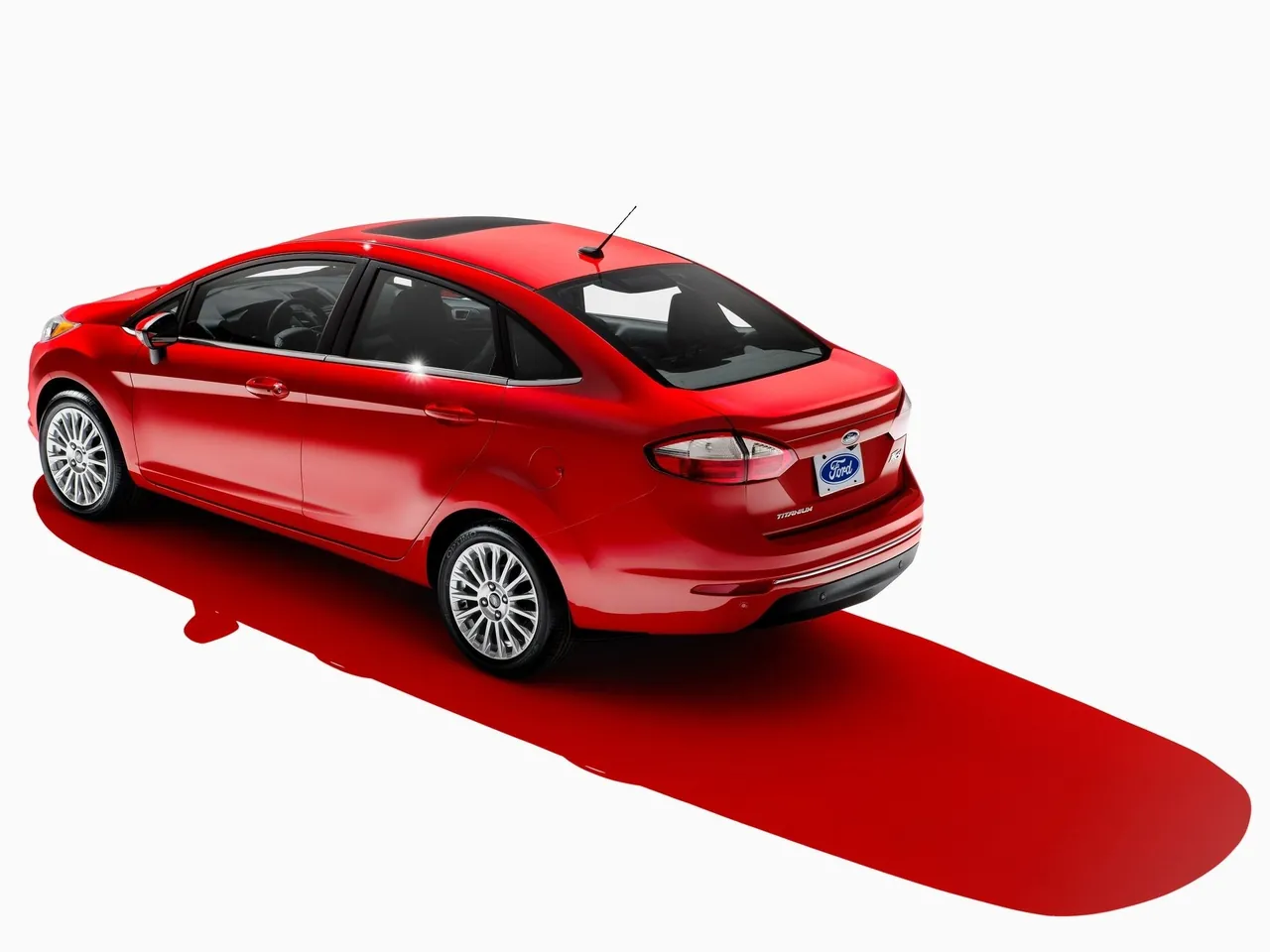 Ford Fiesta Sedan (2014) – zadní tříčtvrteční pohled