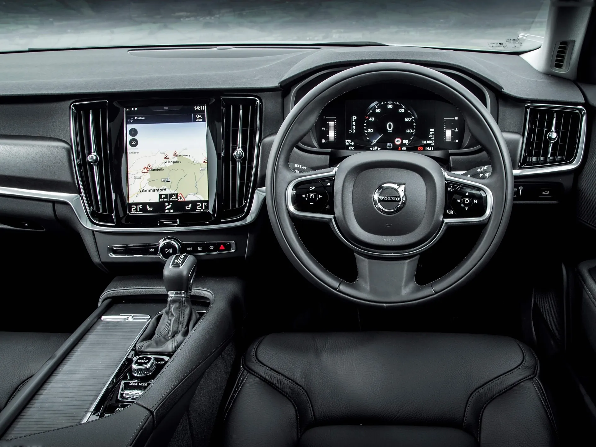 Volvo V90 Cross Country (2017) – interiér