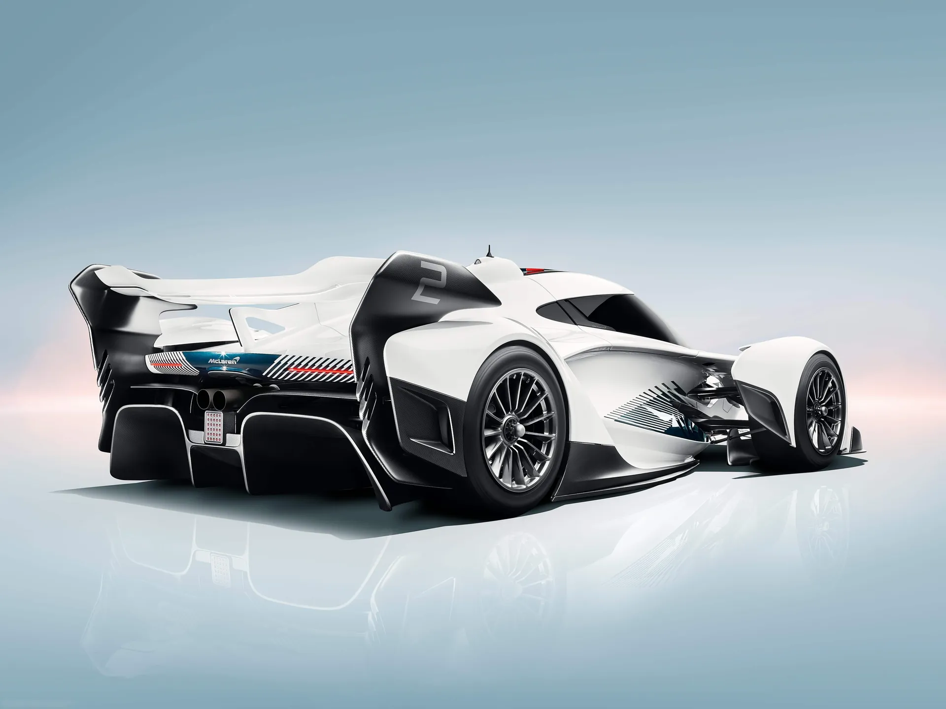 McLaren Solus GT (2023) – zadní tříčtvrteční pohled