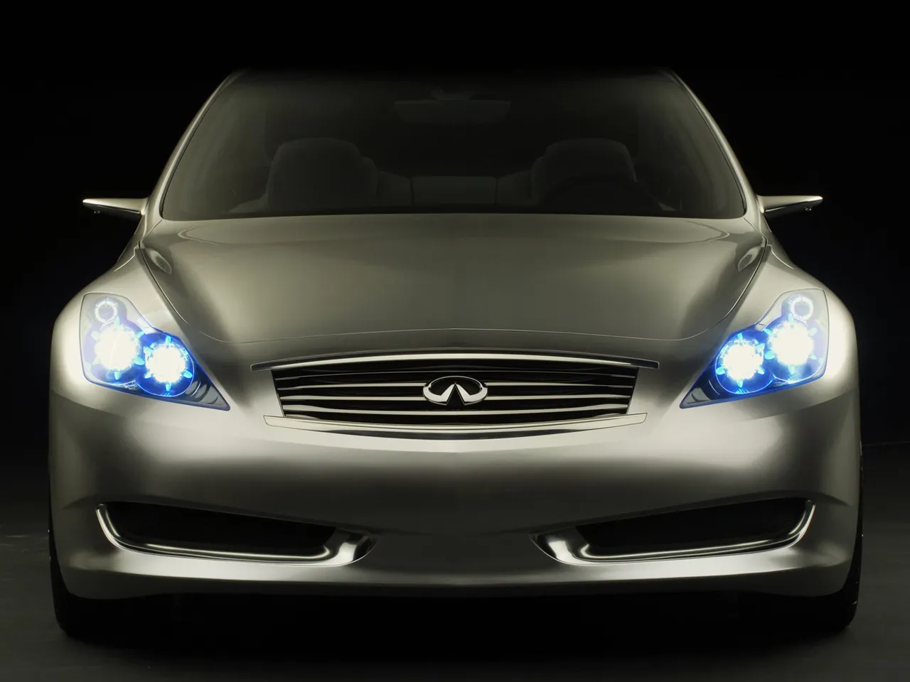 Infiniti Coupe Concept (2006) – zepředu